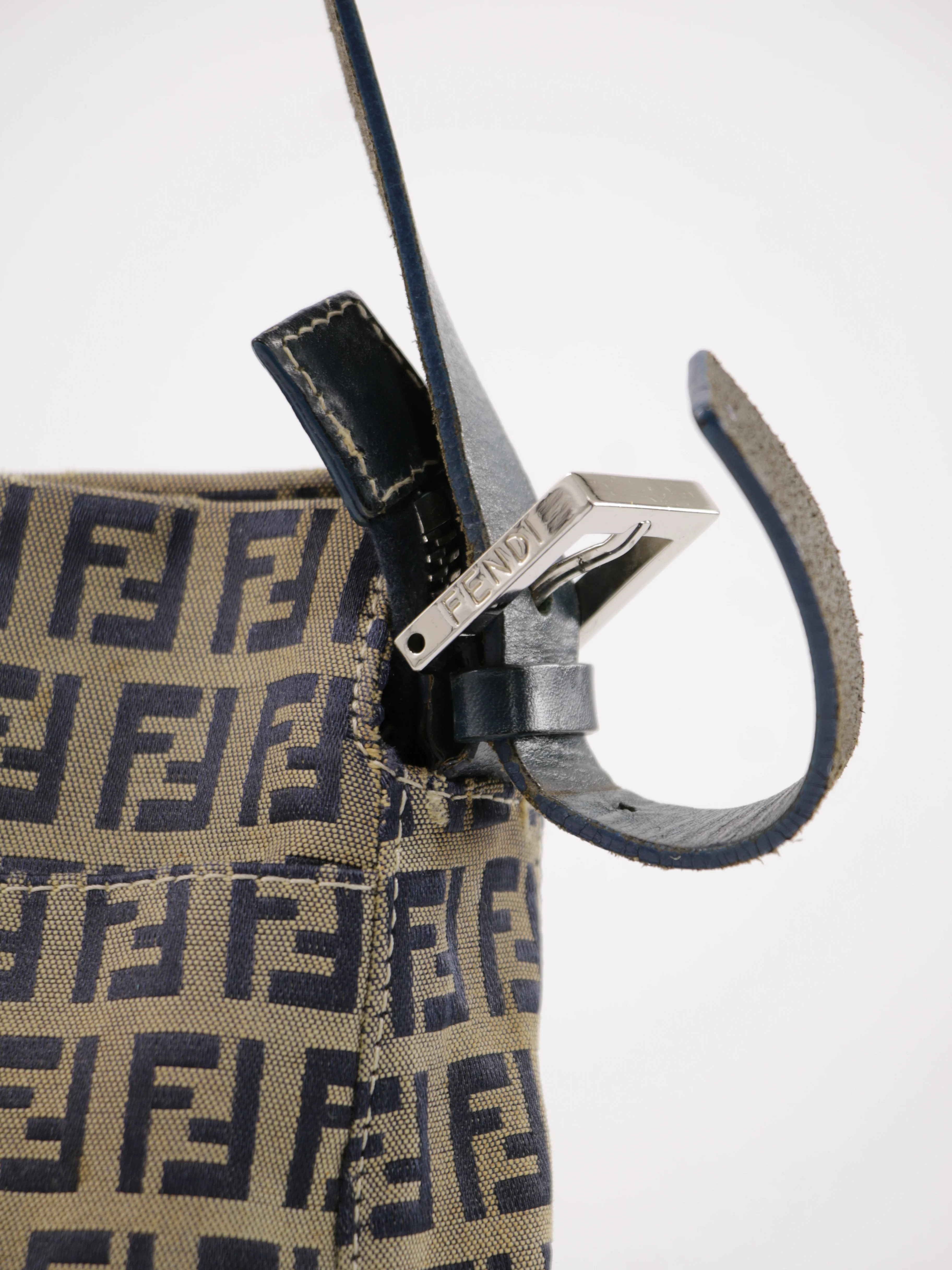 Shoulder Bag - Image 8