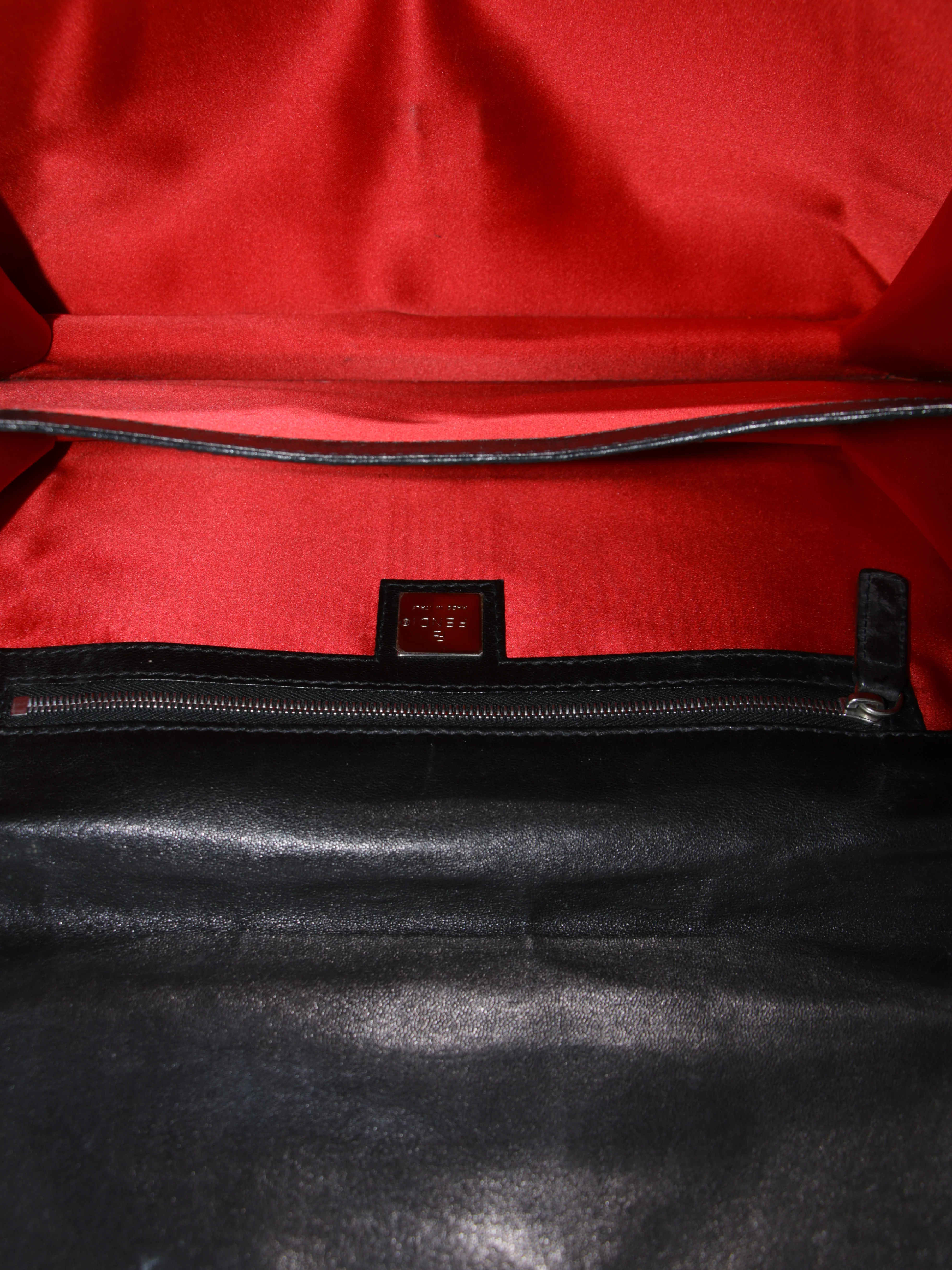 Shoulder Bag - Image 7