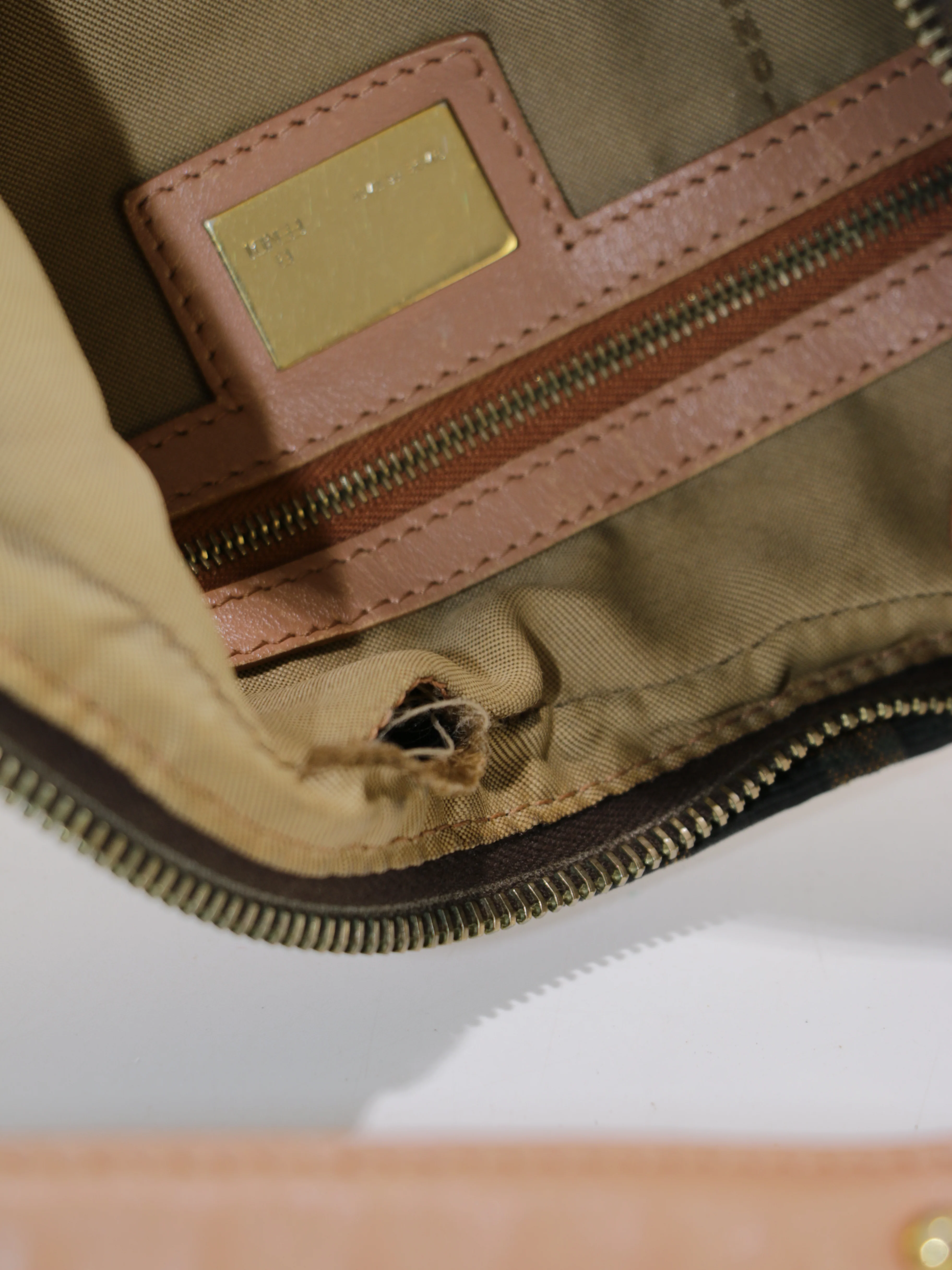 Shoulder Bag - Image 7