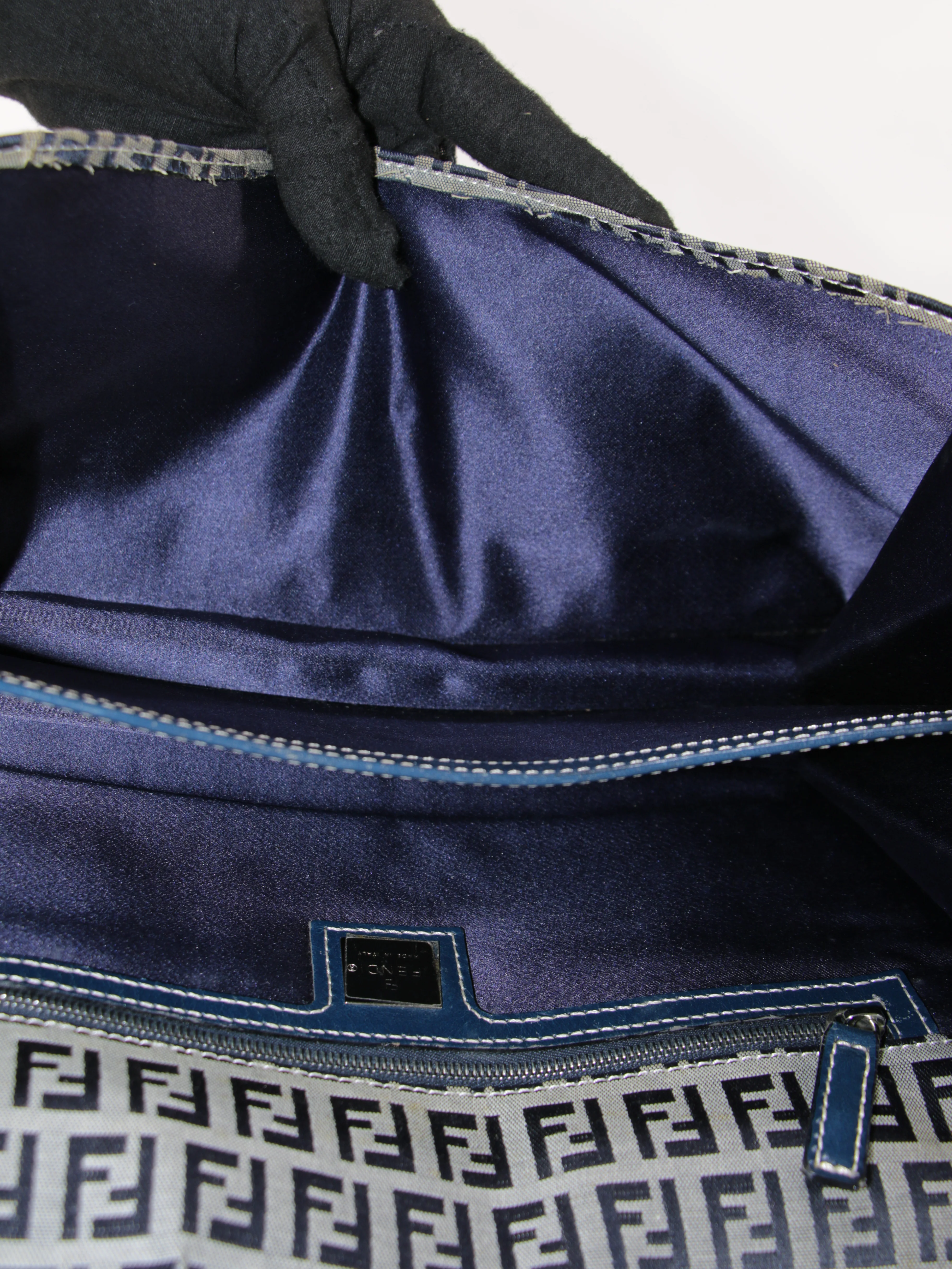Shoulder Bag - Image 6