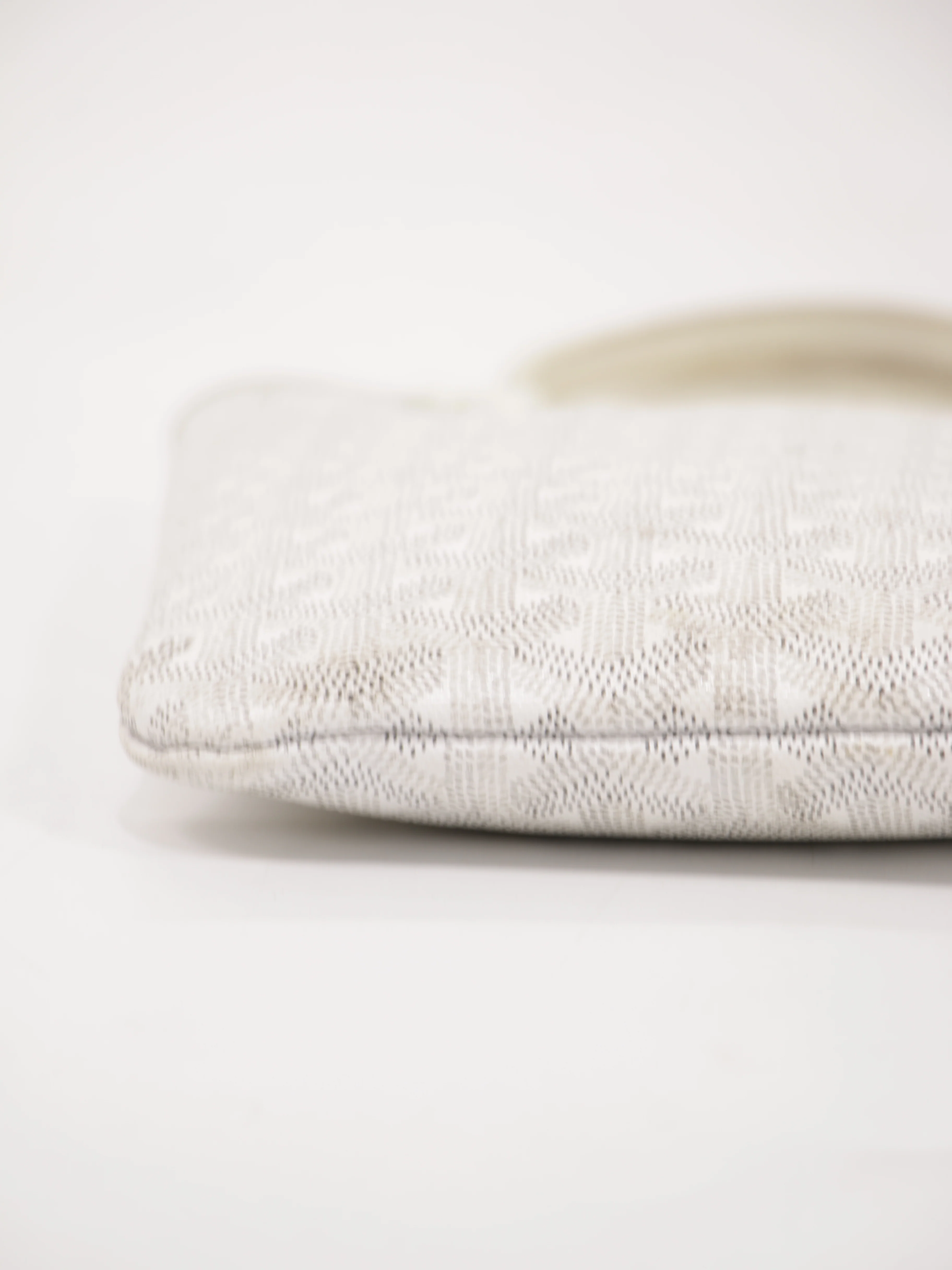 Hand Bag - Image 9