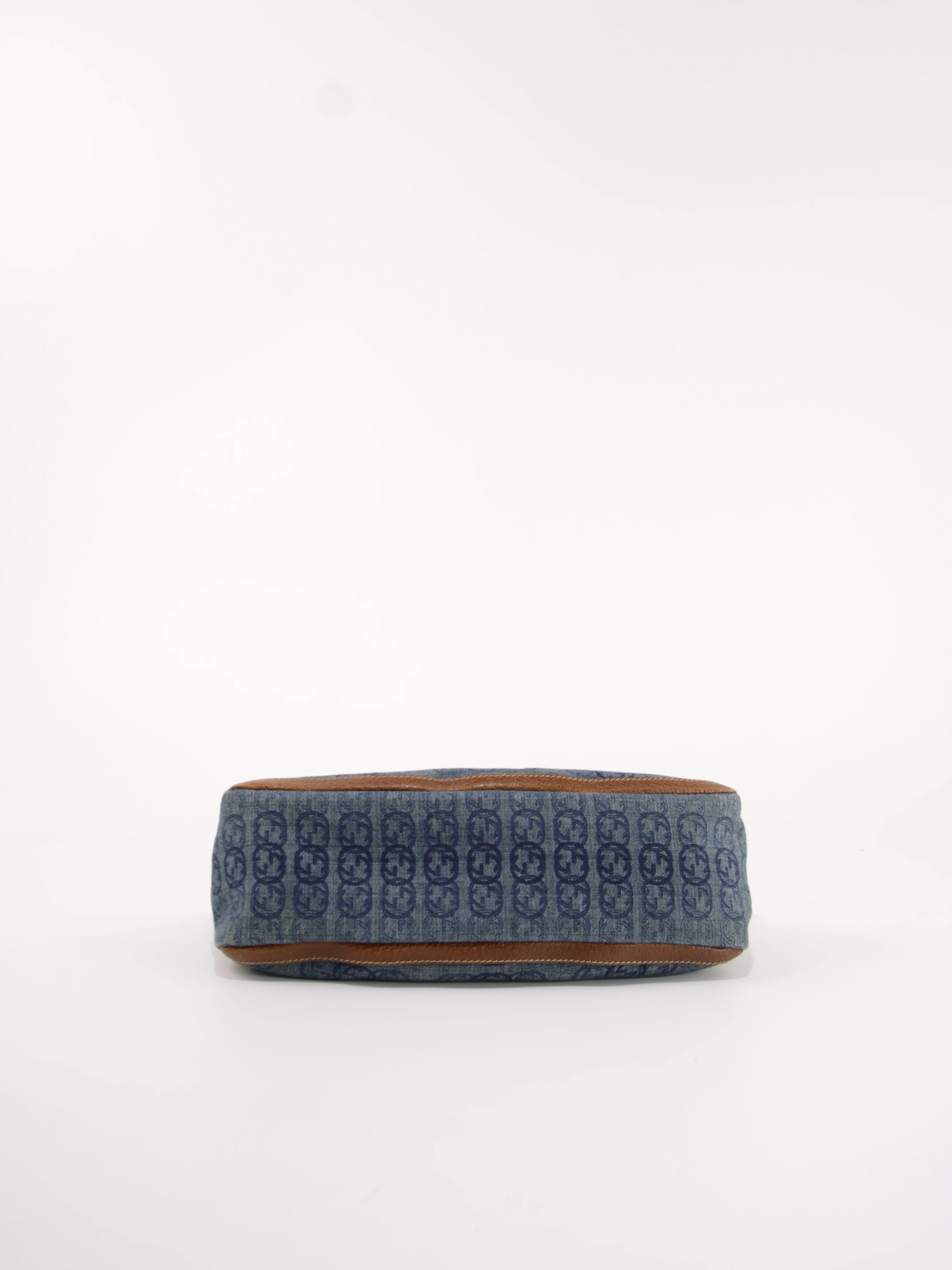Abbey D-Ring Pochette - Image 7