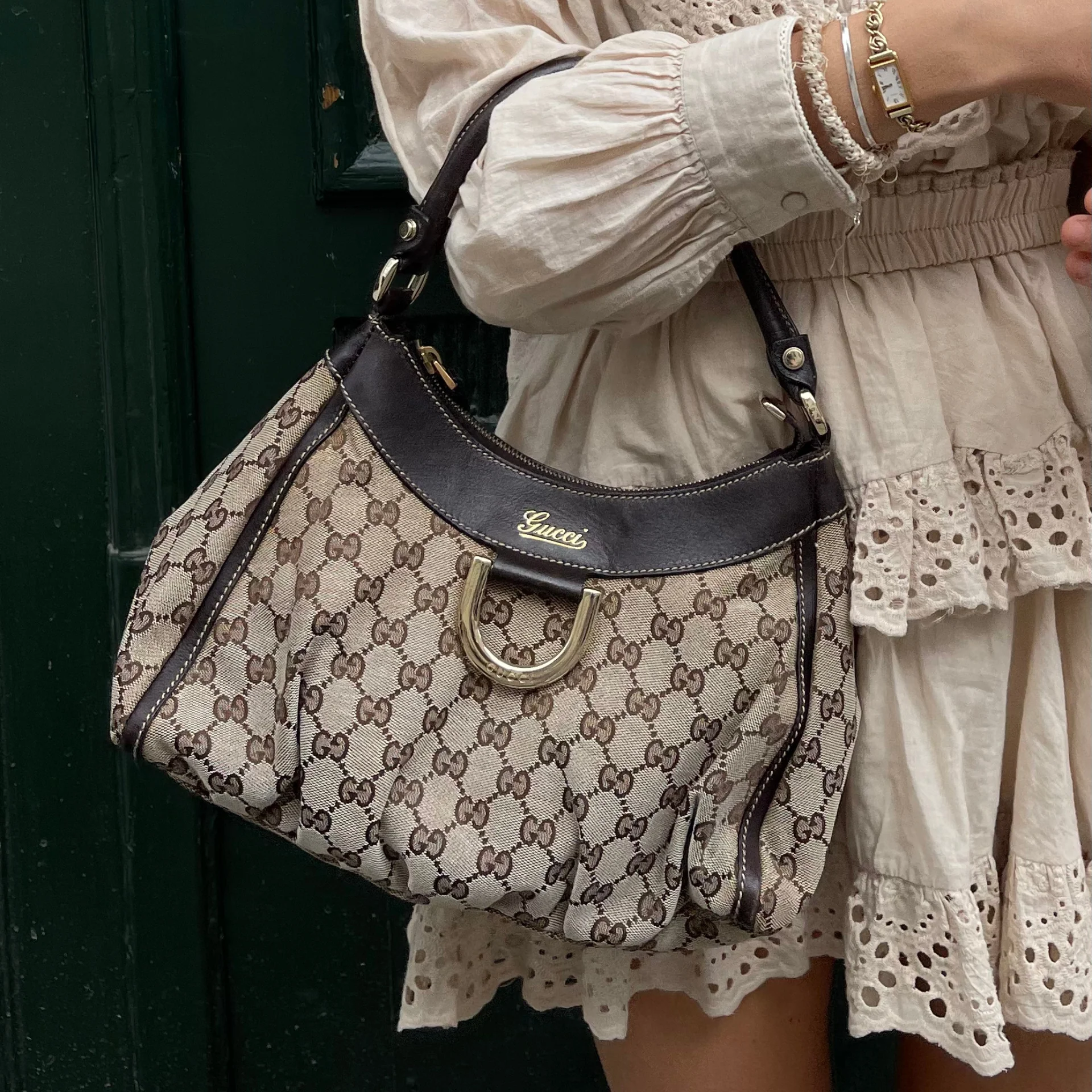 Abbey D-Ring Small - Image 4