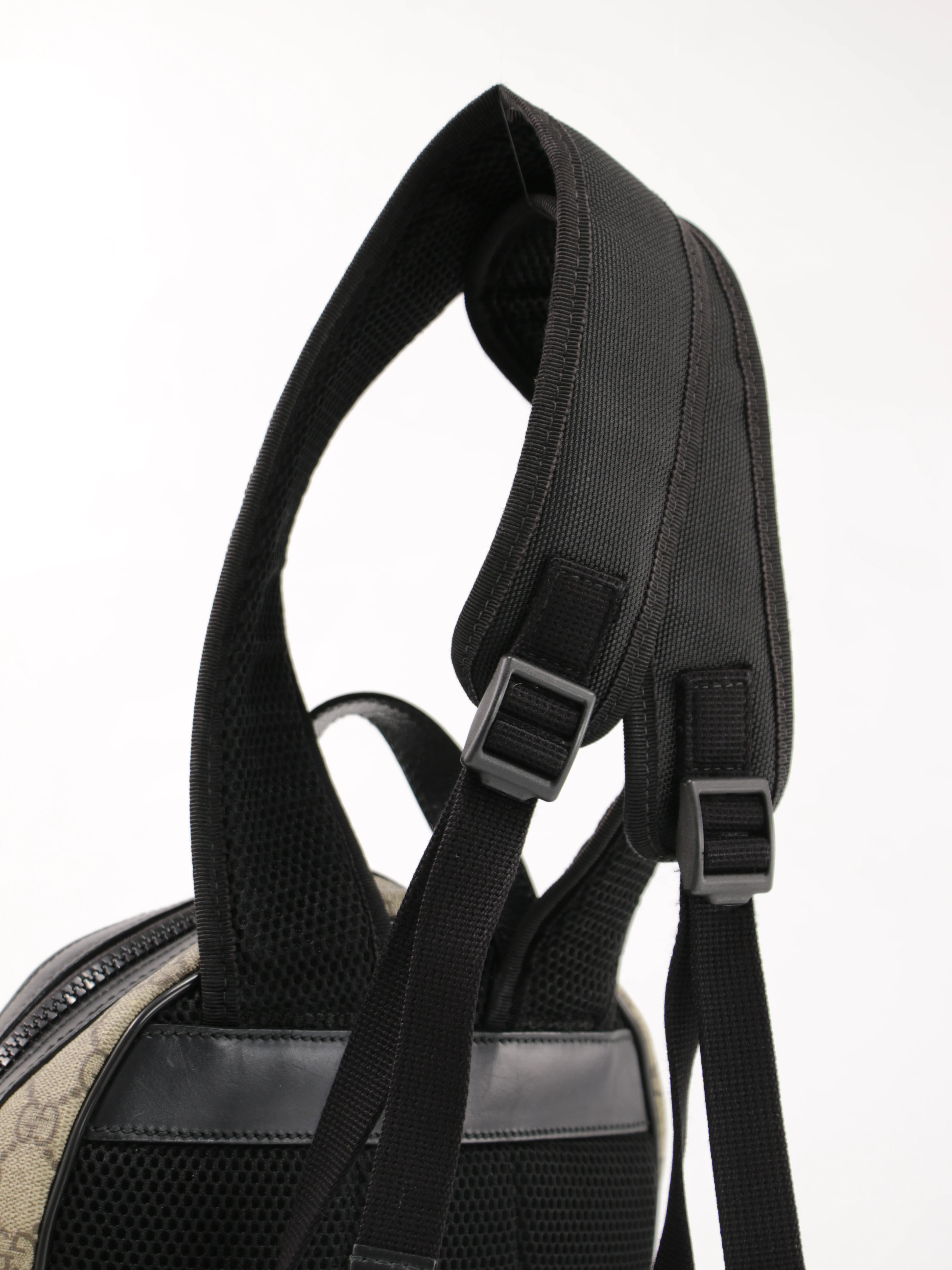 Backpack - Image 6