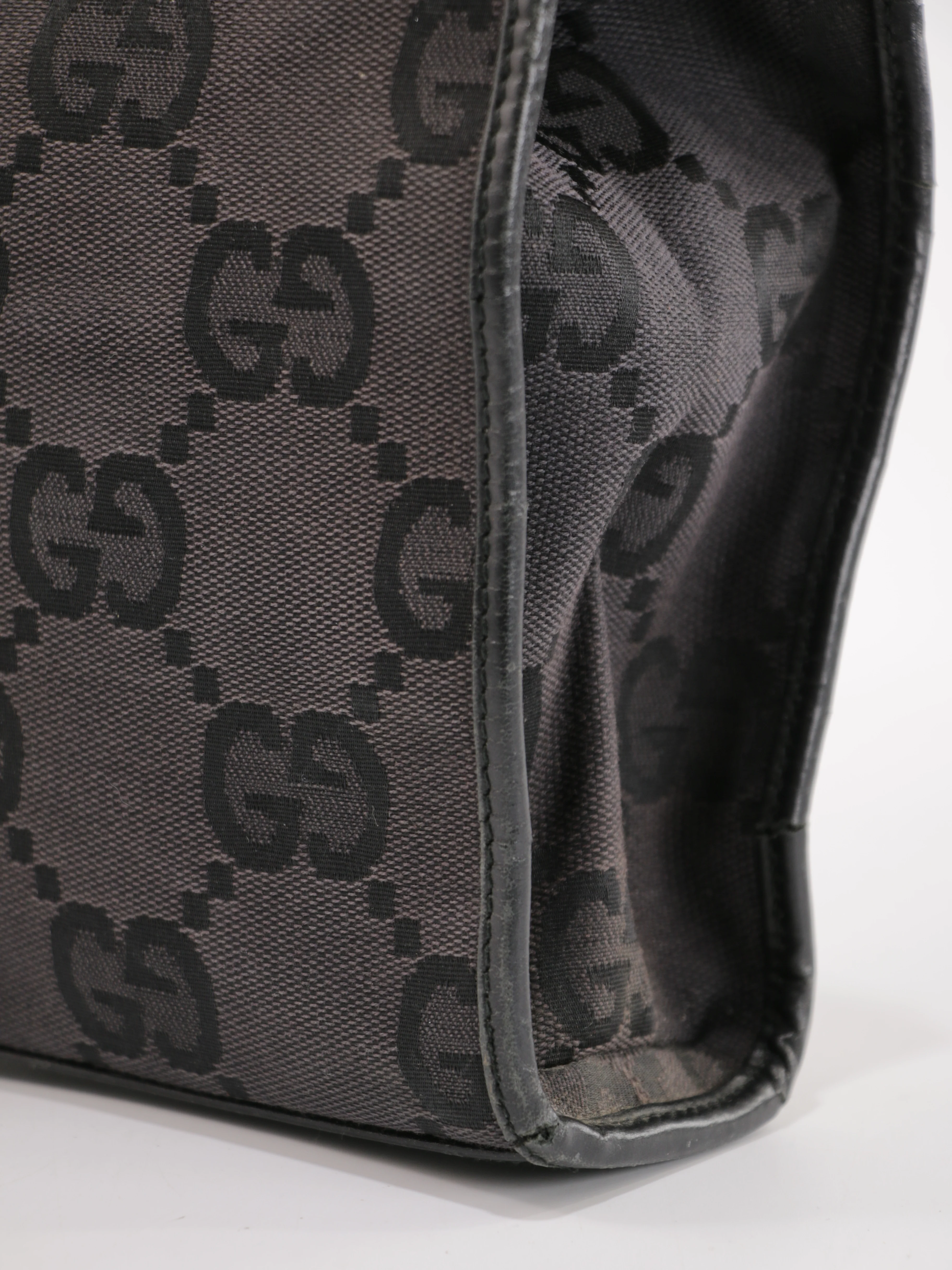 Hand Bag - Image 7