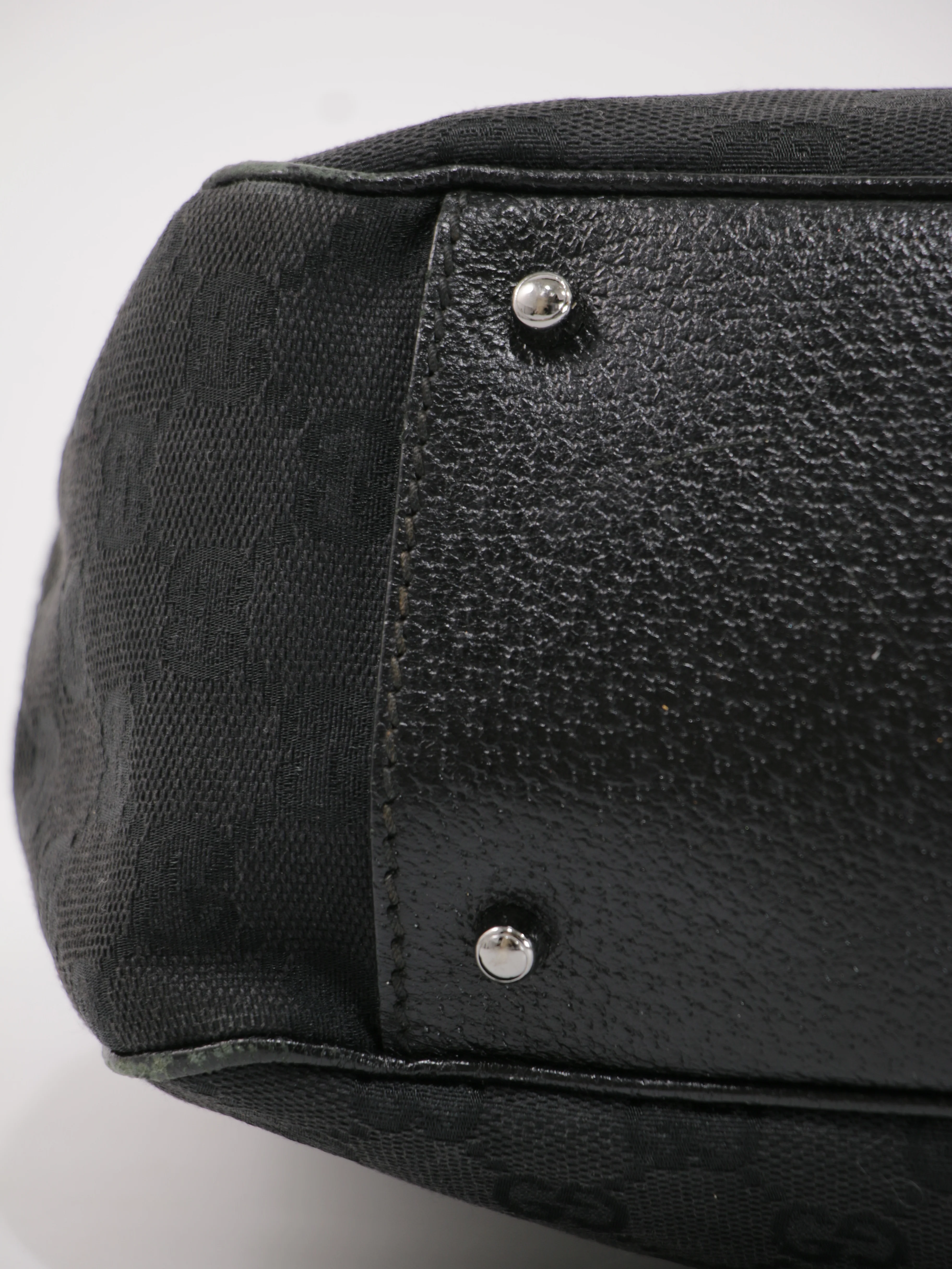 Shoulder Bag - Image 10