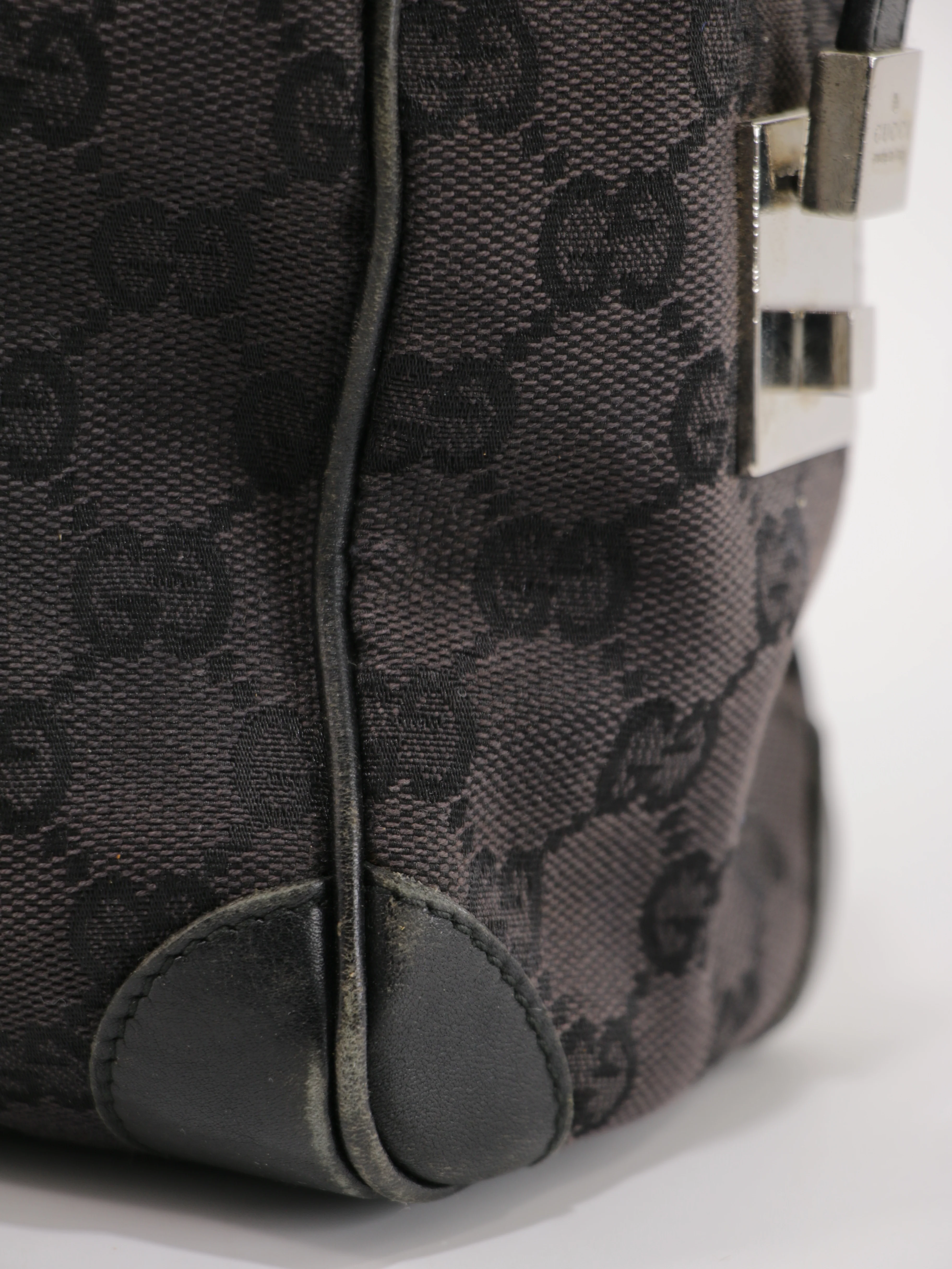 Shoulder Bag - Image 9