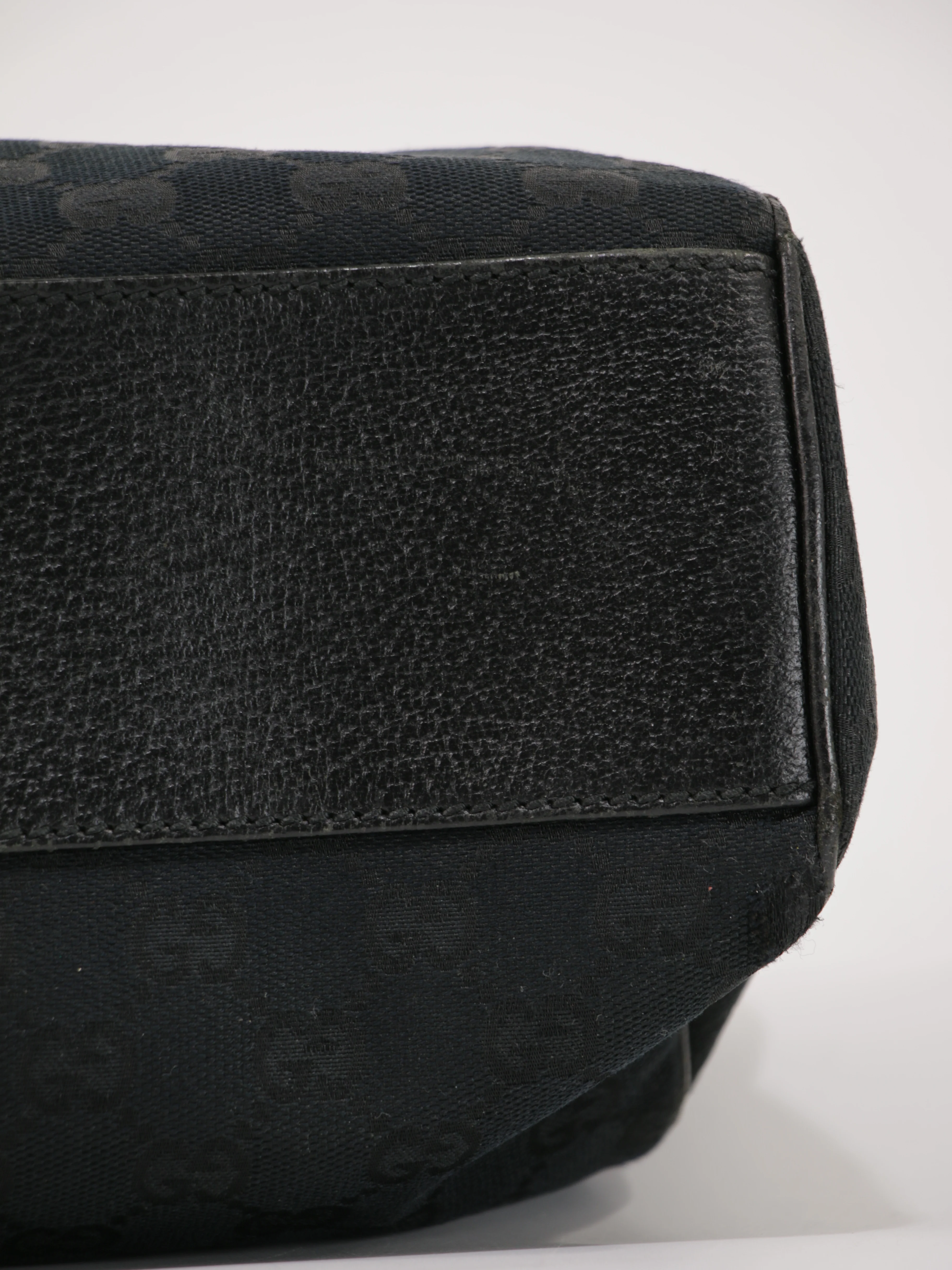 Shoulder Bag - Image 10
