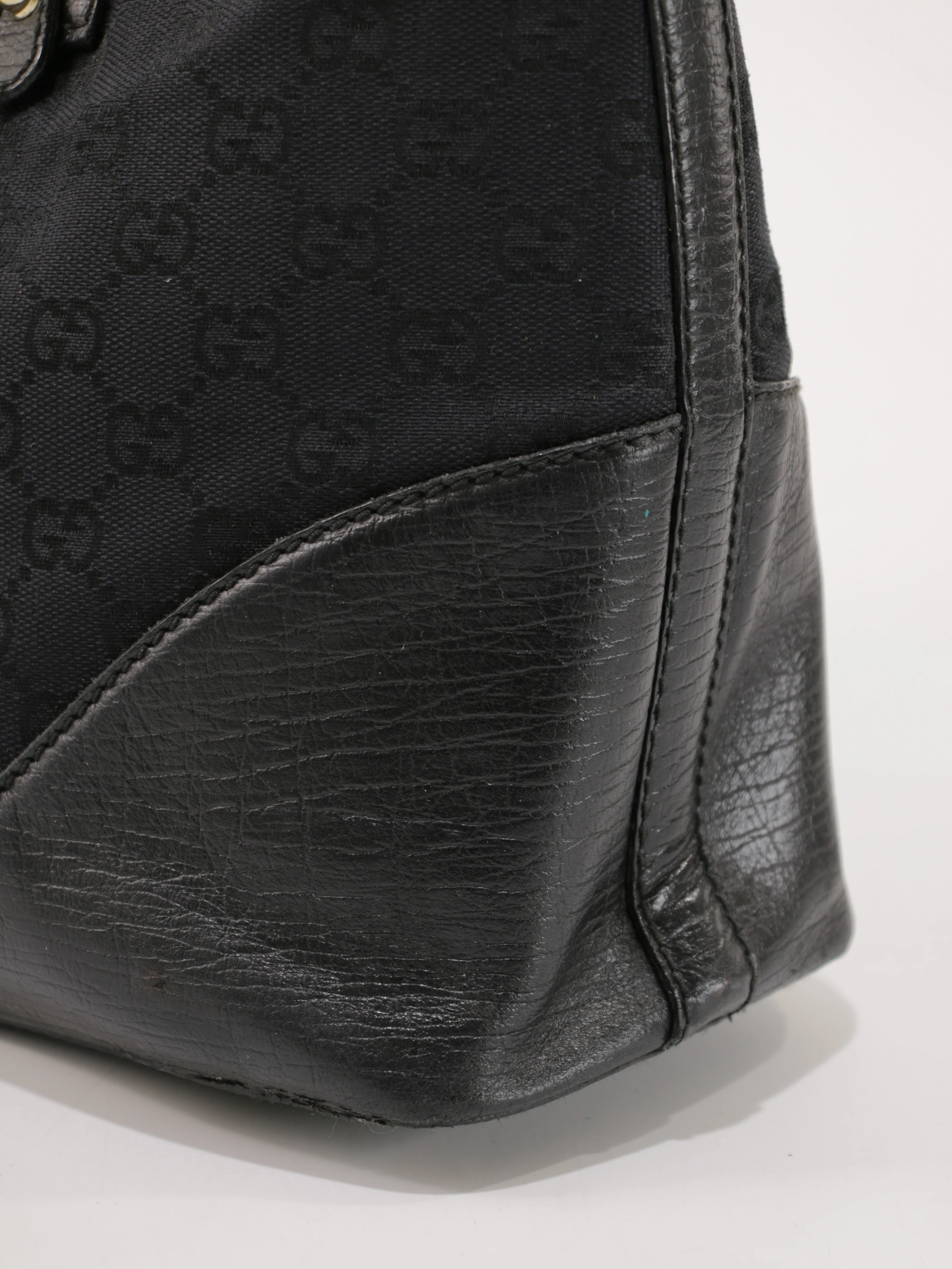 Shoulder Bag - Image 8