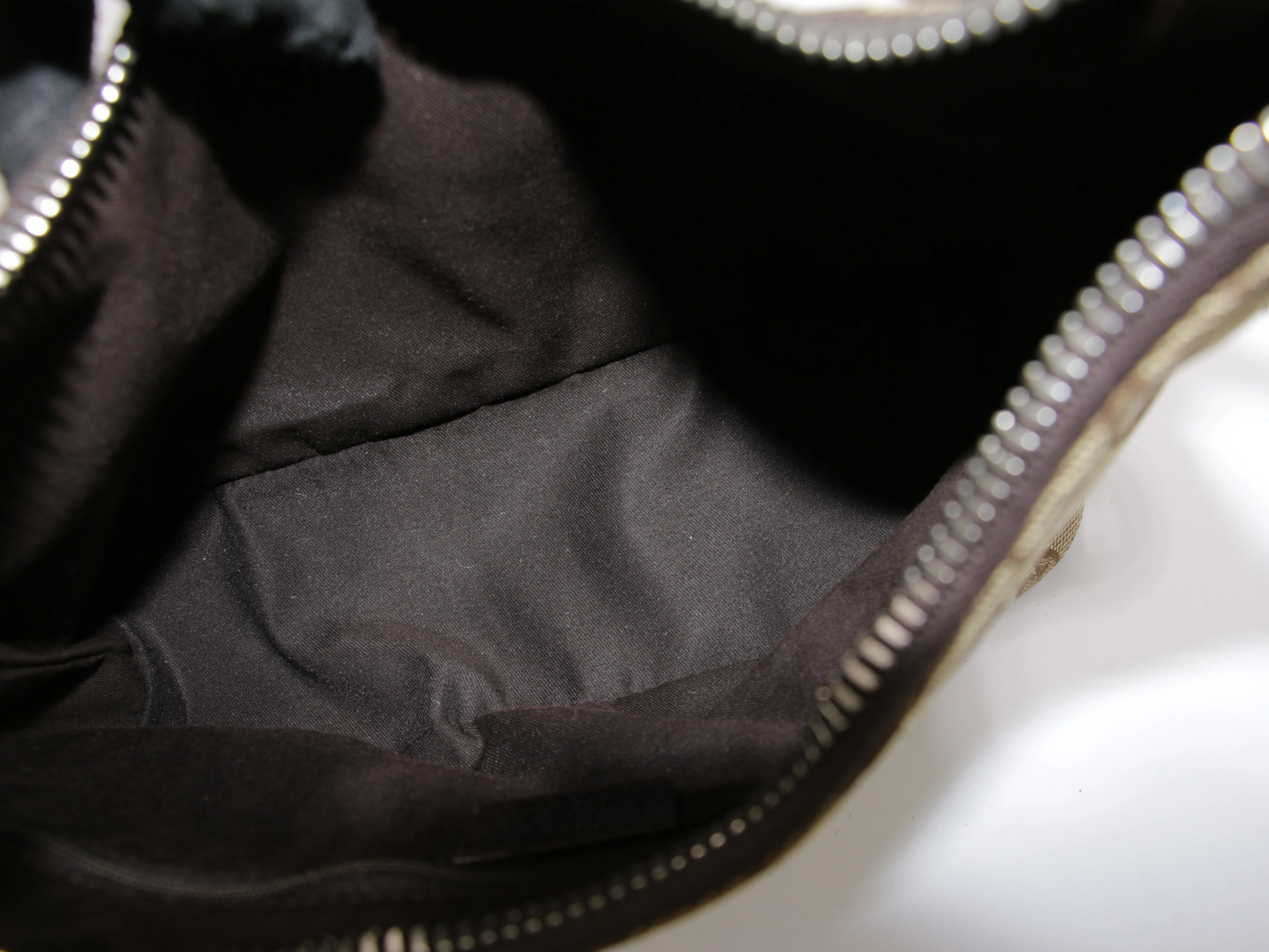 Shoulder Bag - Image 7
