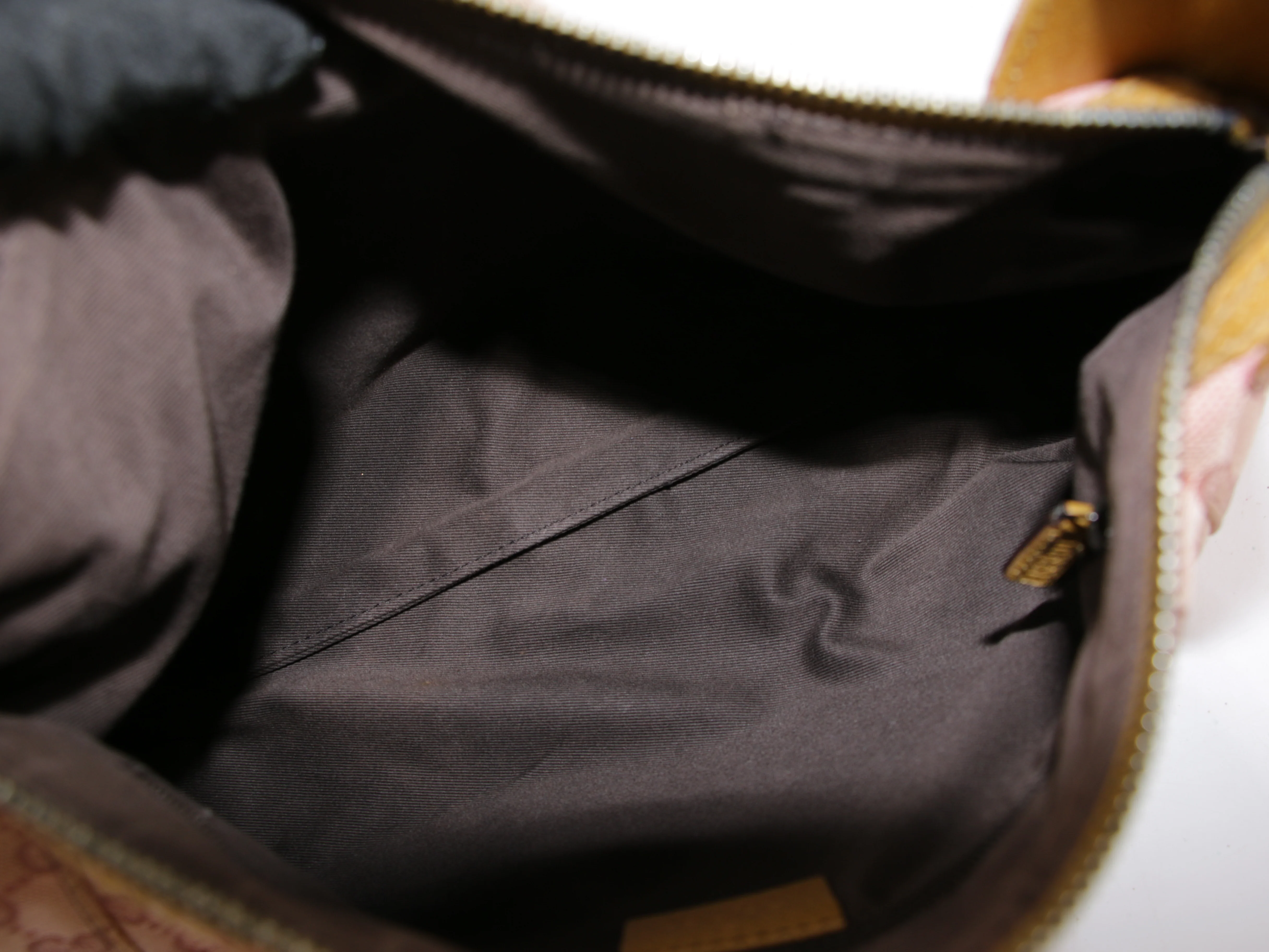 Shoulder Bag - Image 7