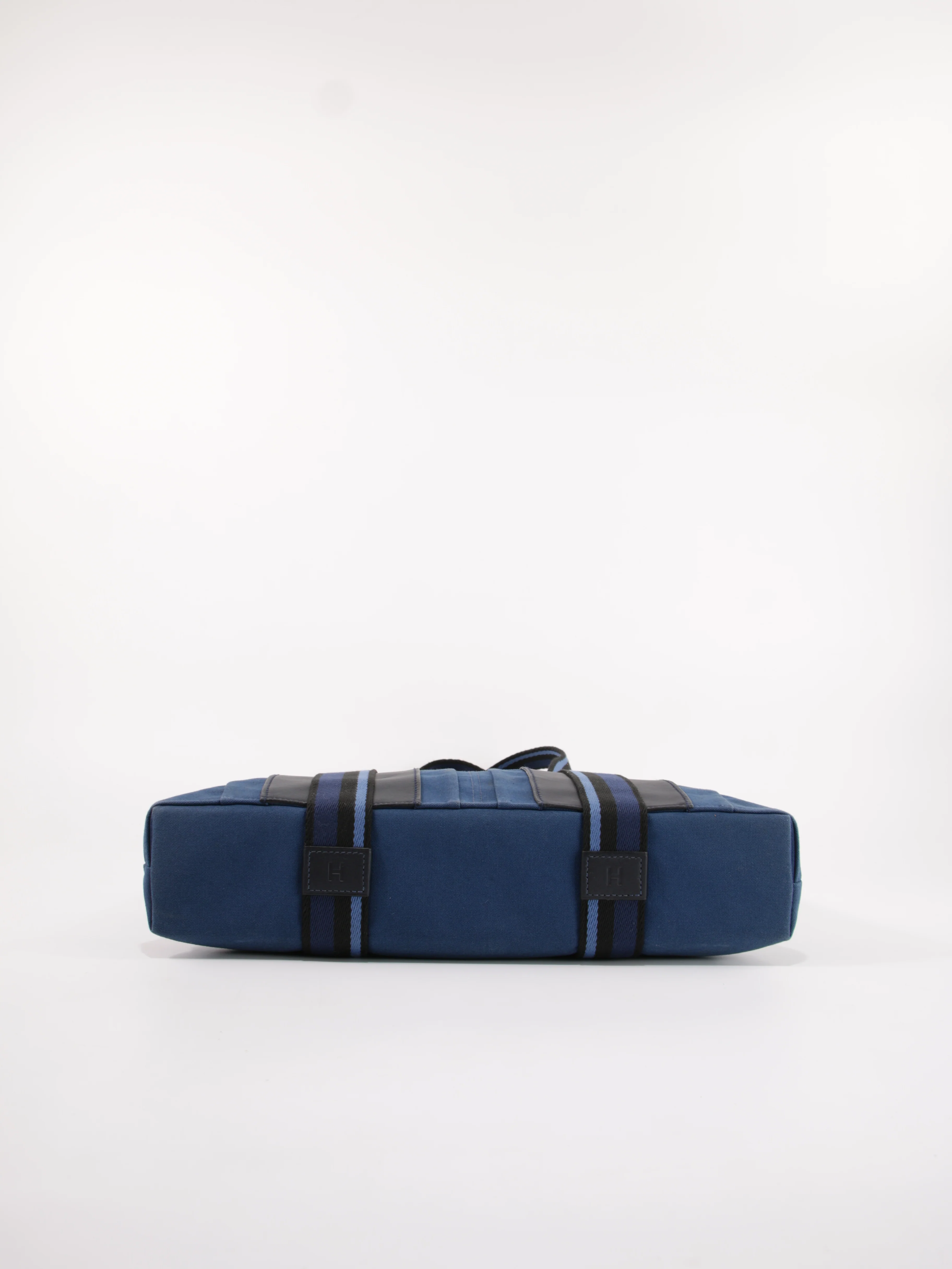 Shoulder Bag - Image 10