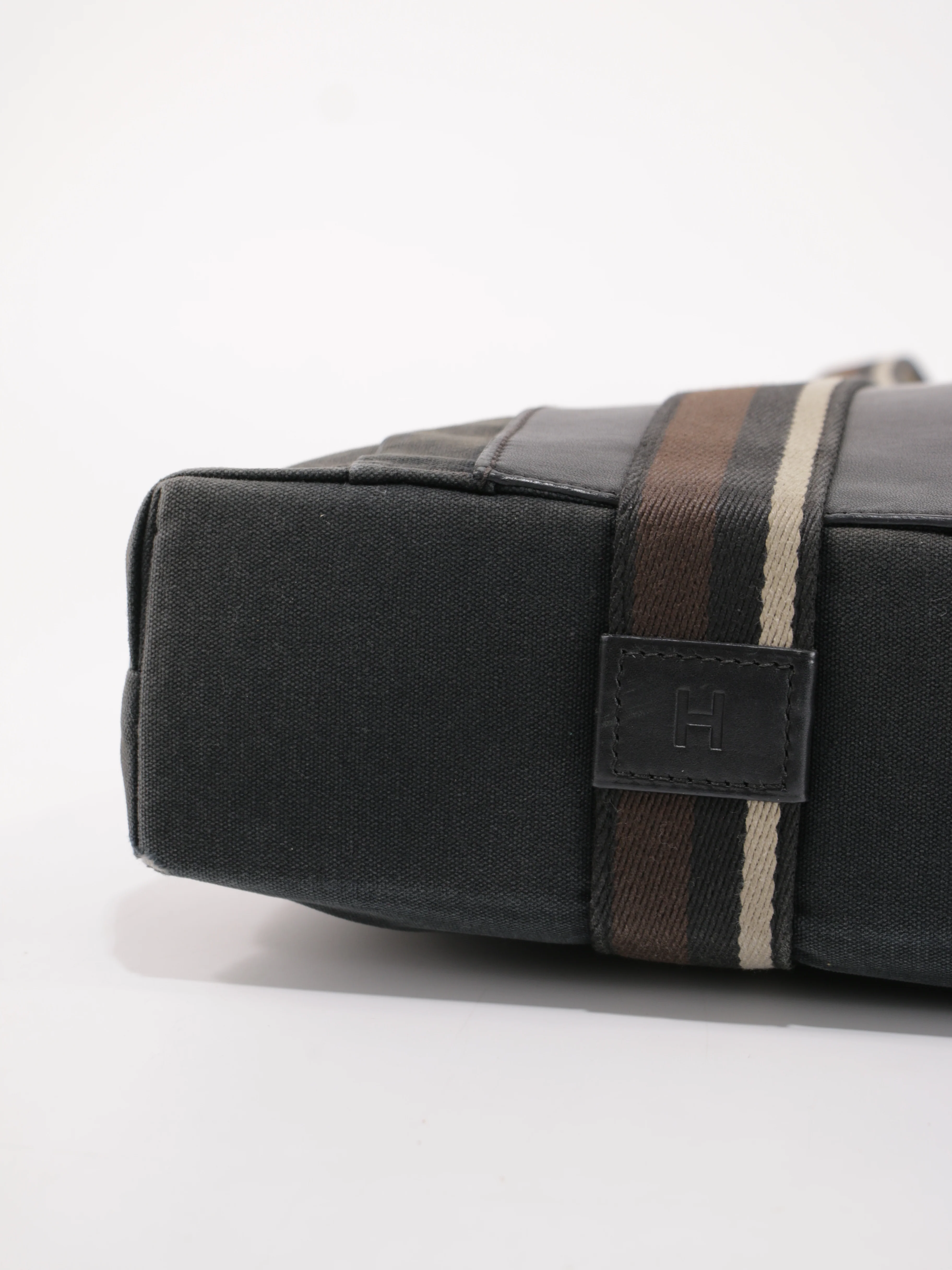 Shoulder Bag - Image 10