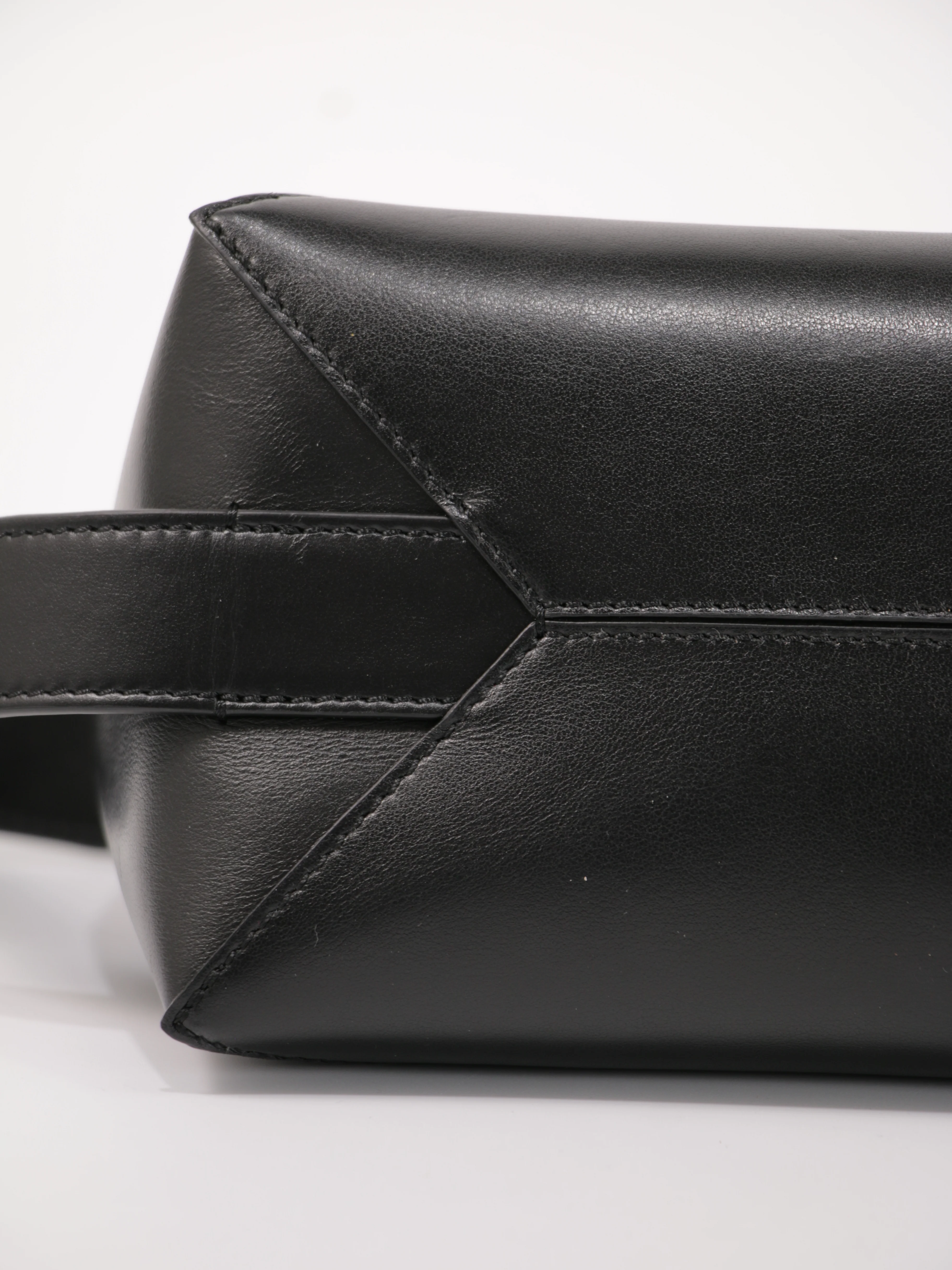 Clutch - Image 9