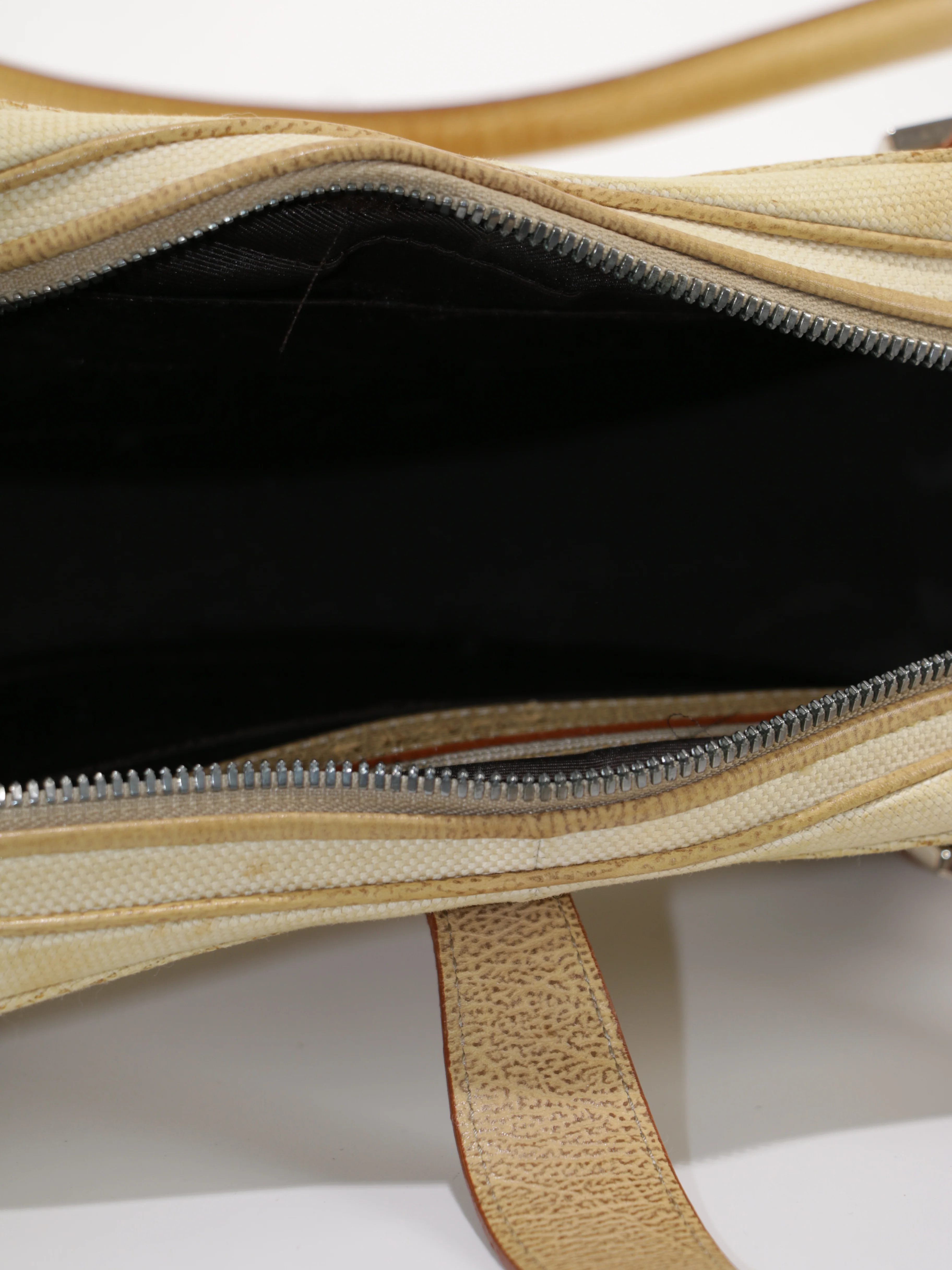 Hand Bag - Image 11