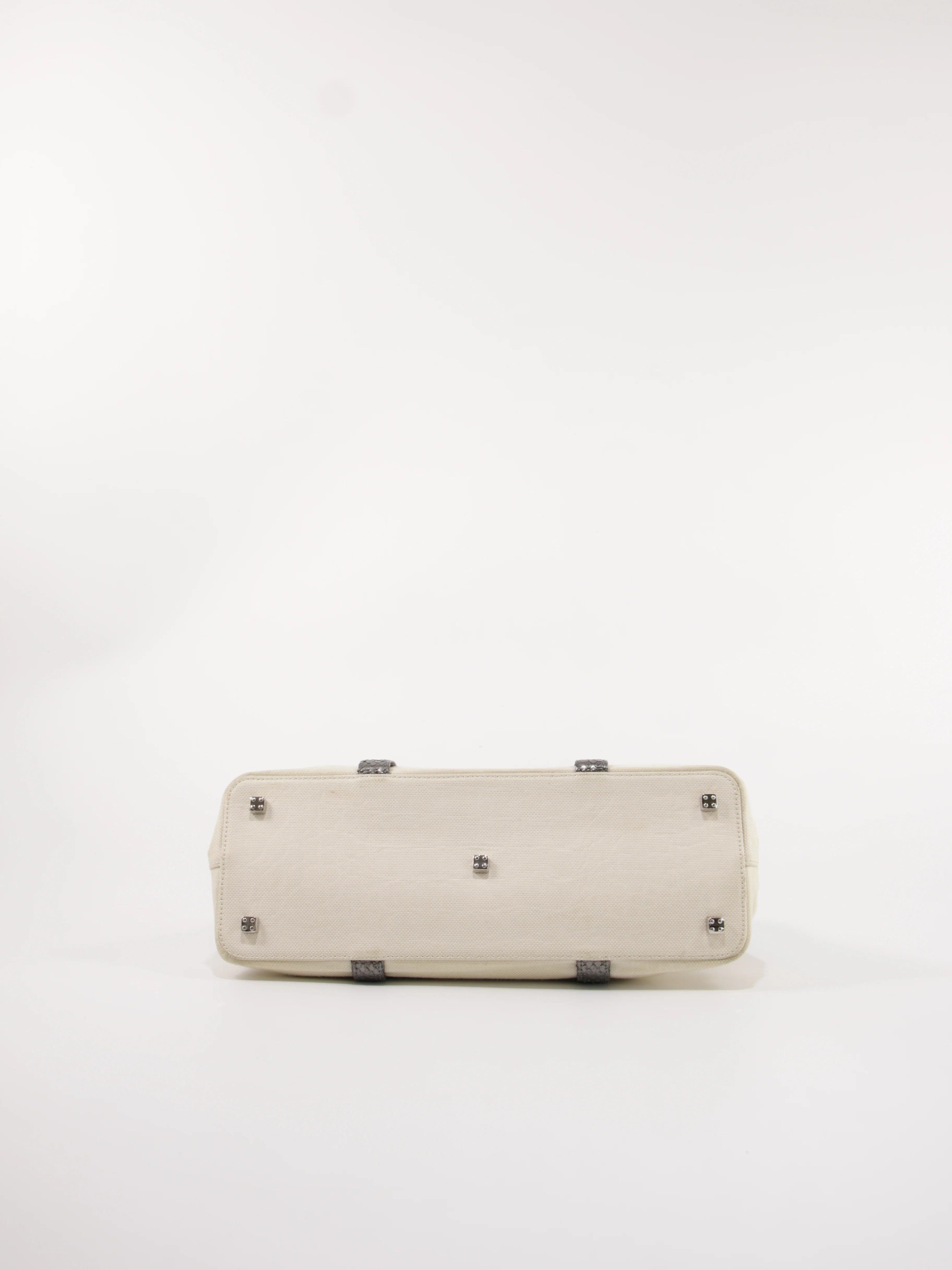 Hand Bag - Image 8