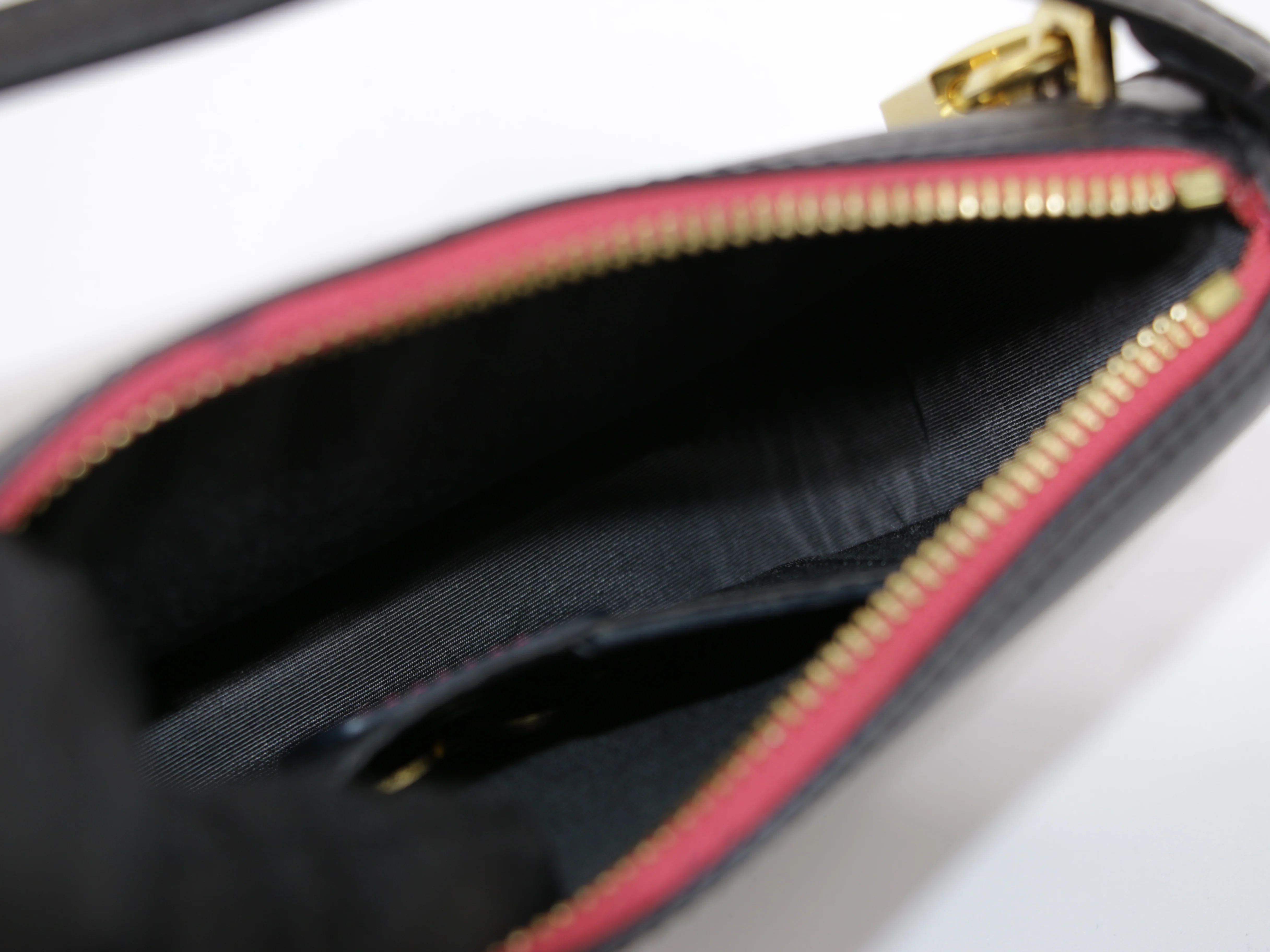 Shoulder Bag - Image 9