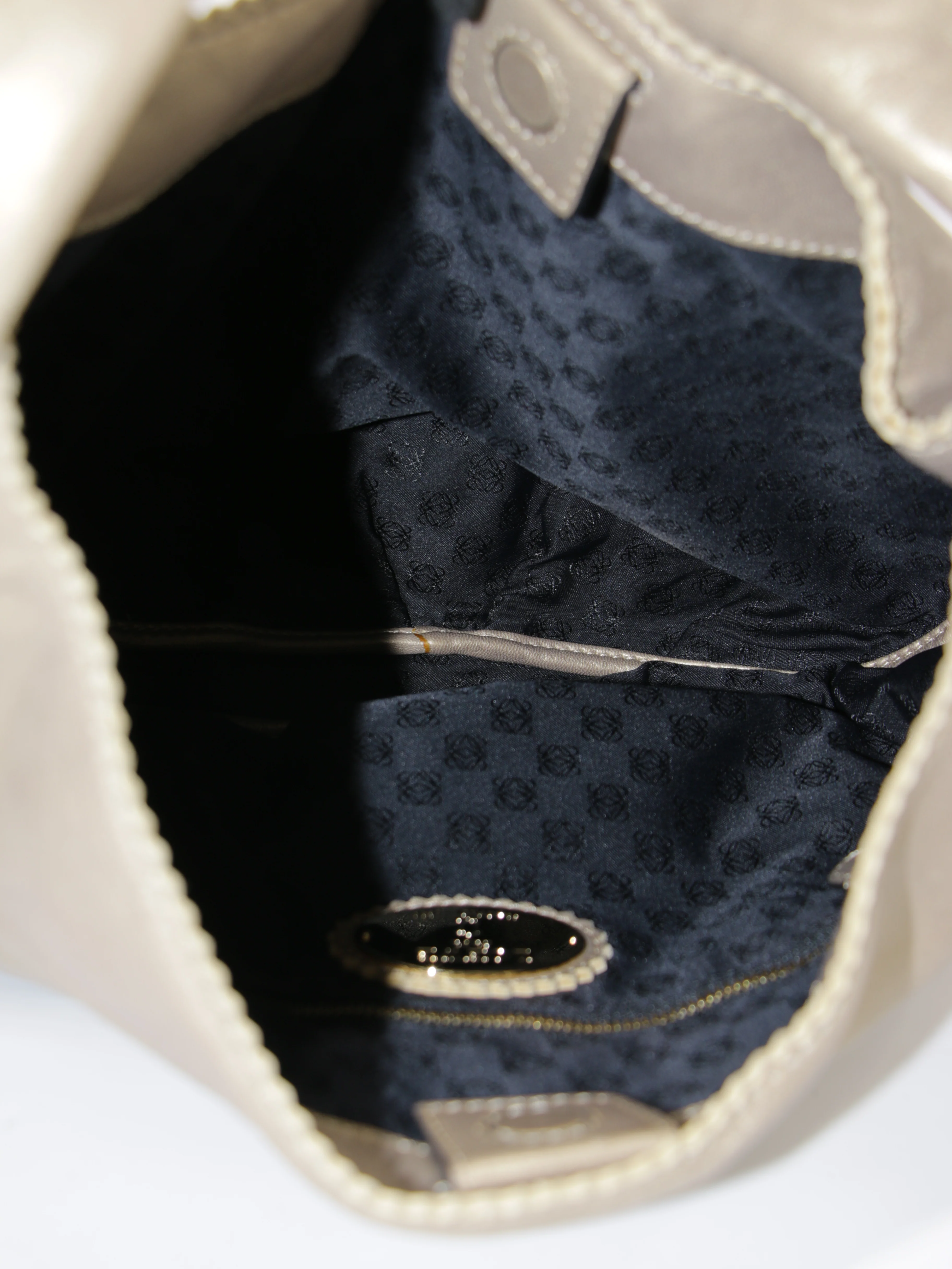 Shoulder Bag - Image 7