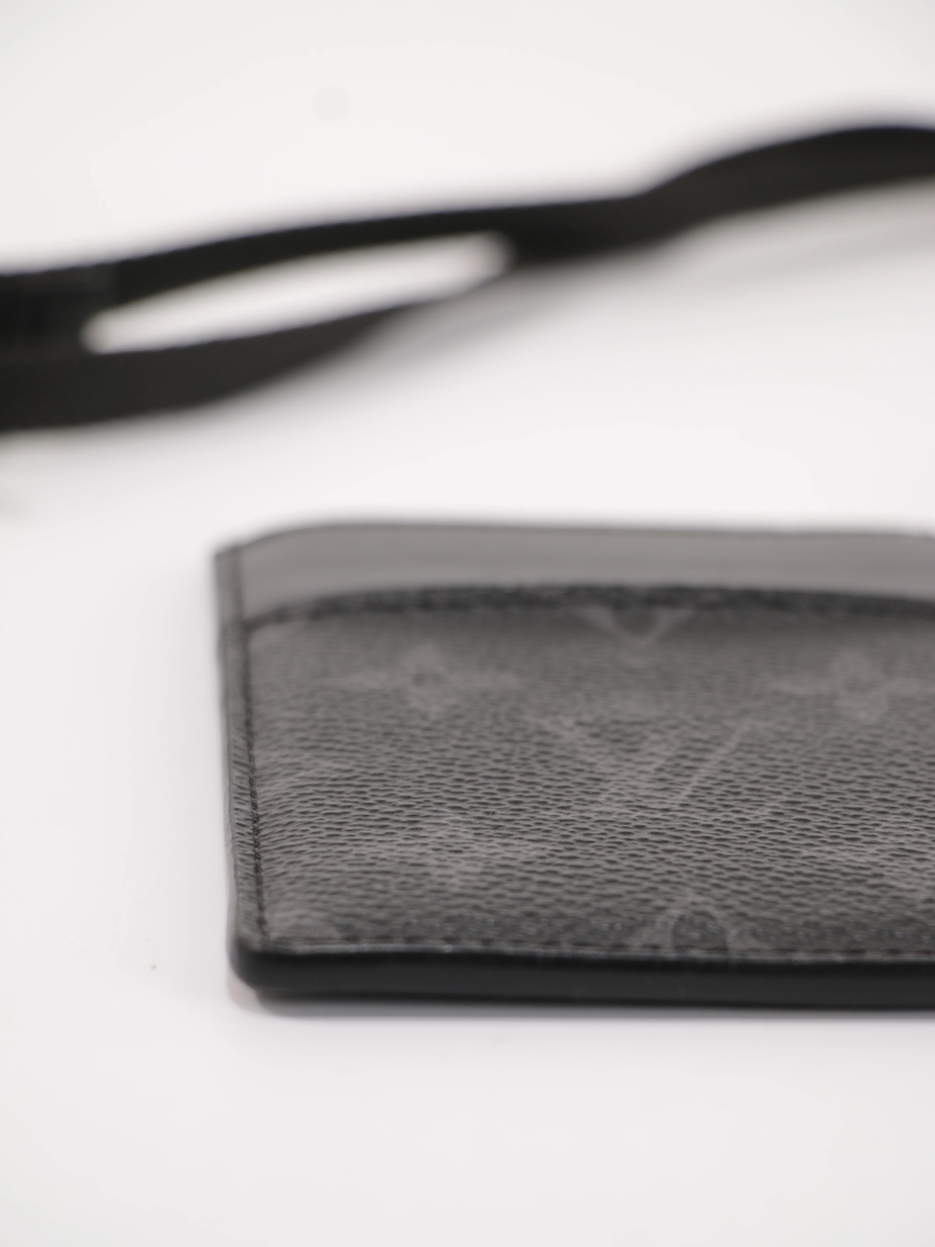 Cardholder - Image 6
