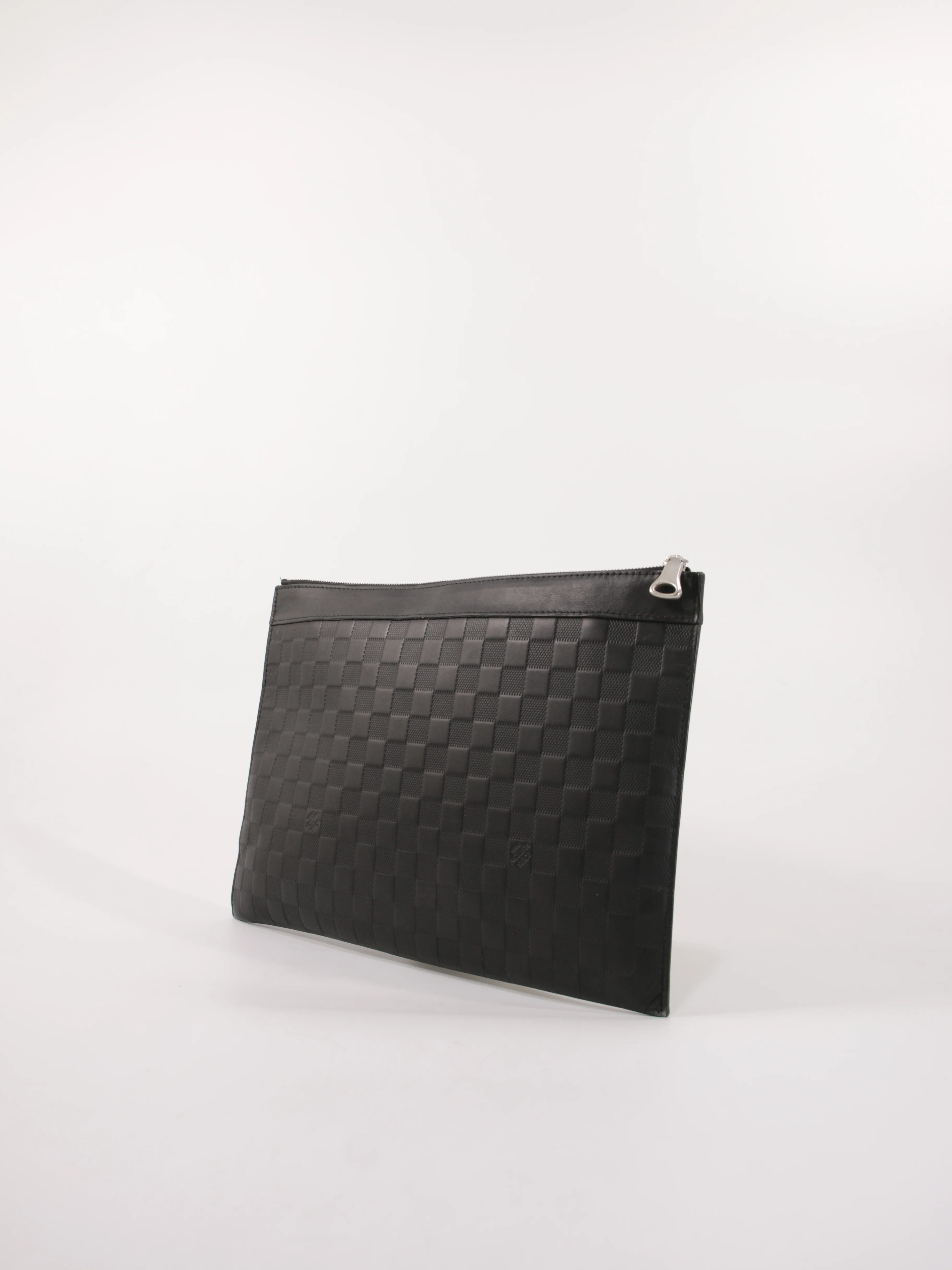 Clutch - Image 4
