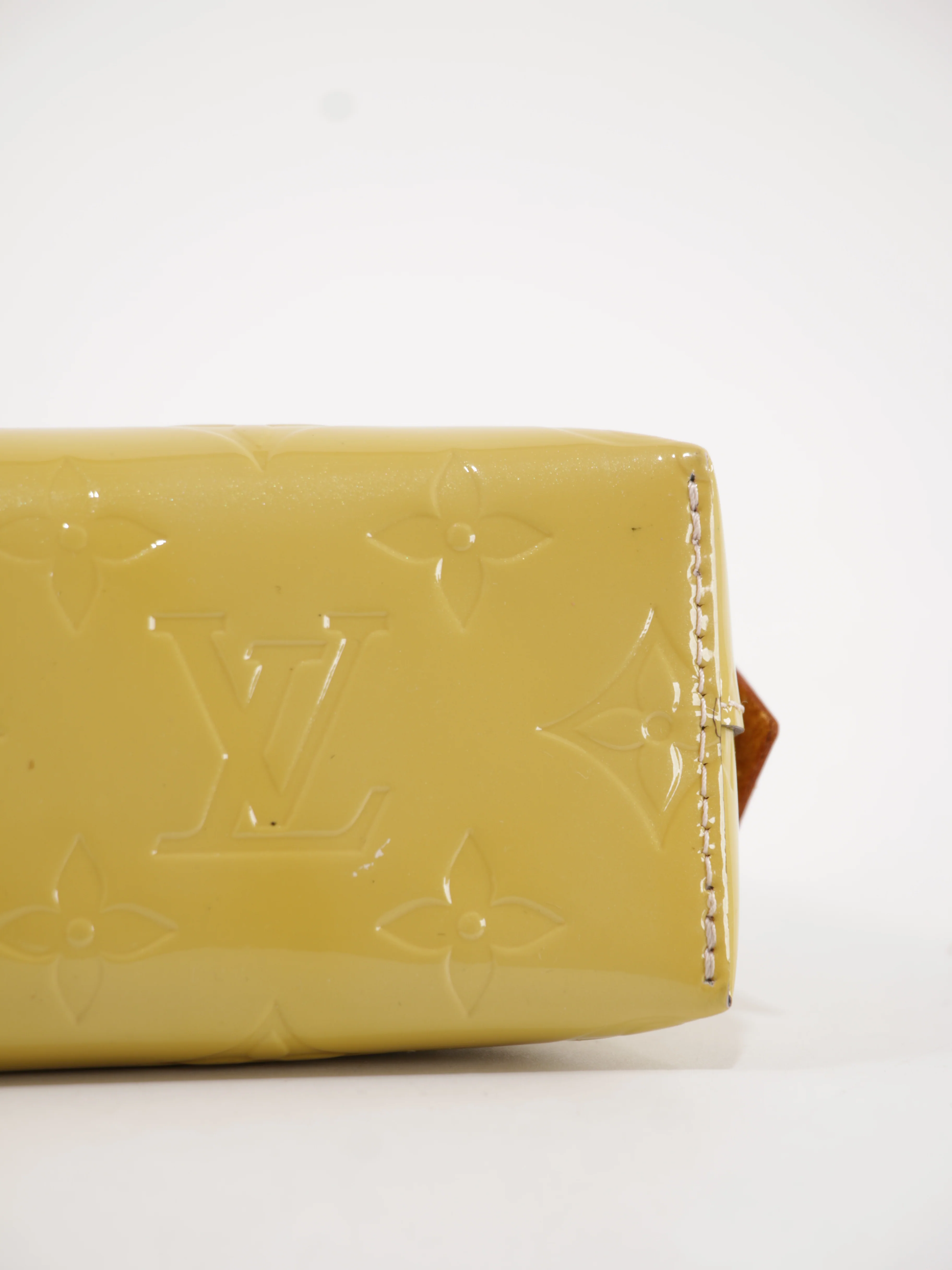 Cosmetic Pouch PM - Image 10