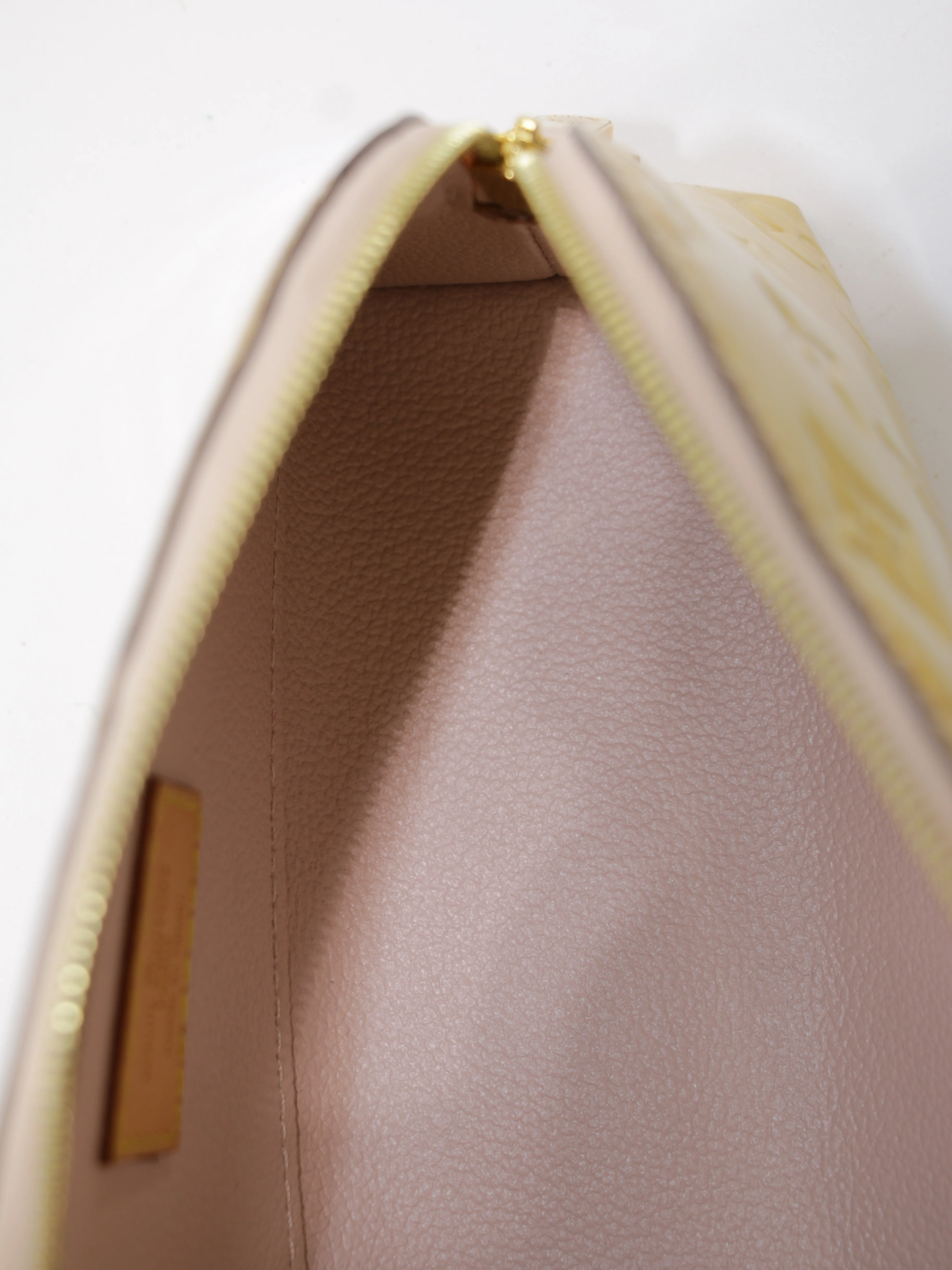 Cosmetic Pouch PM - Image 6