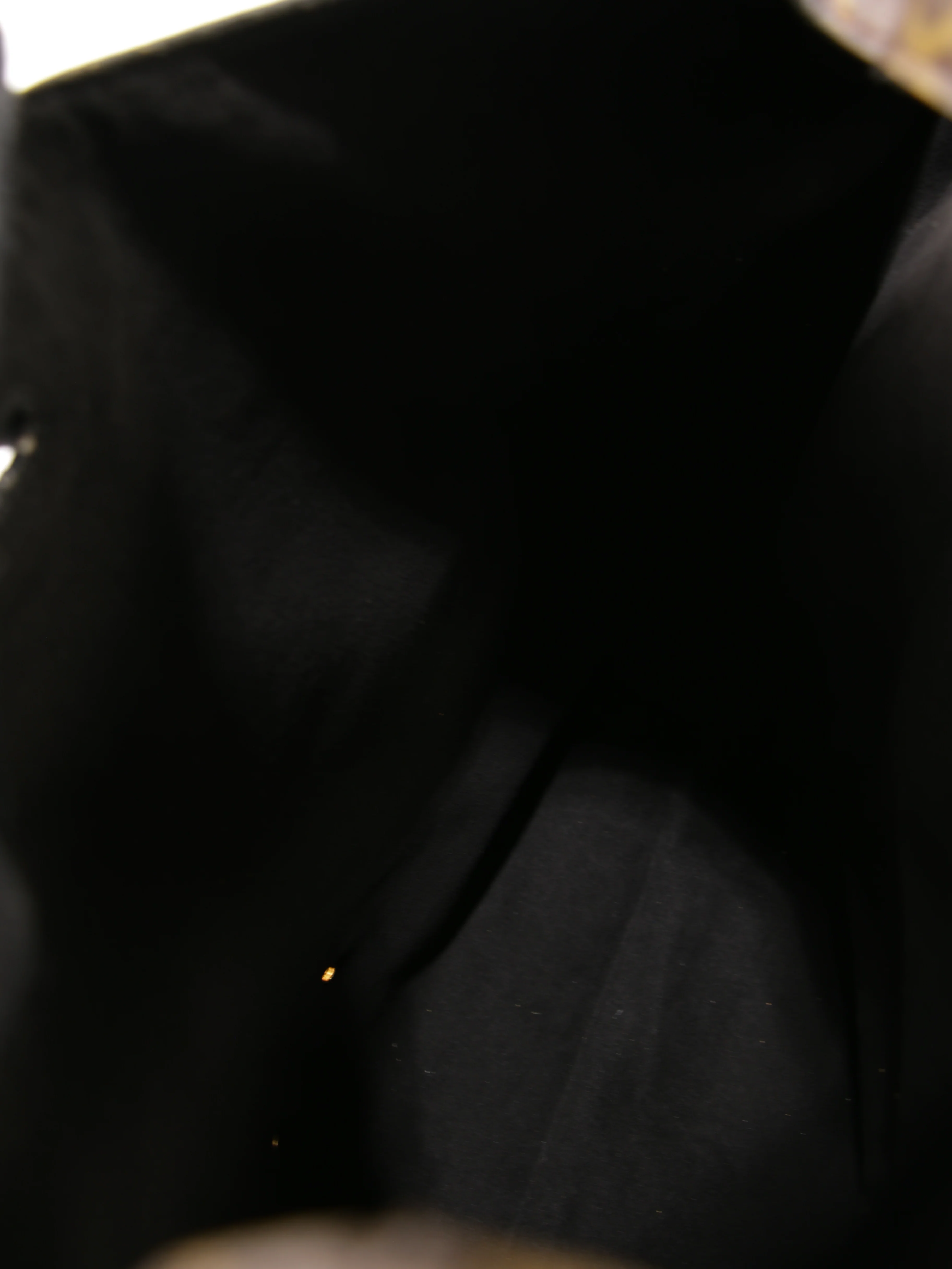 Hand Bag - Image 16