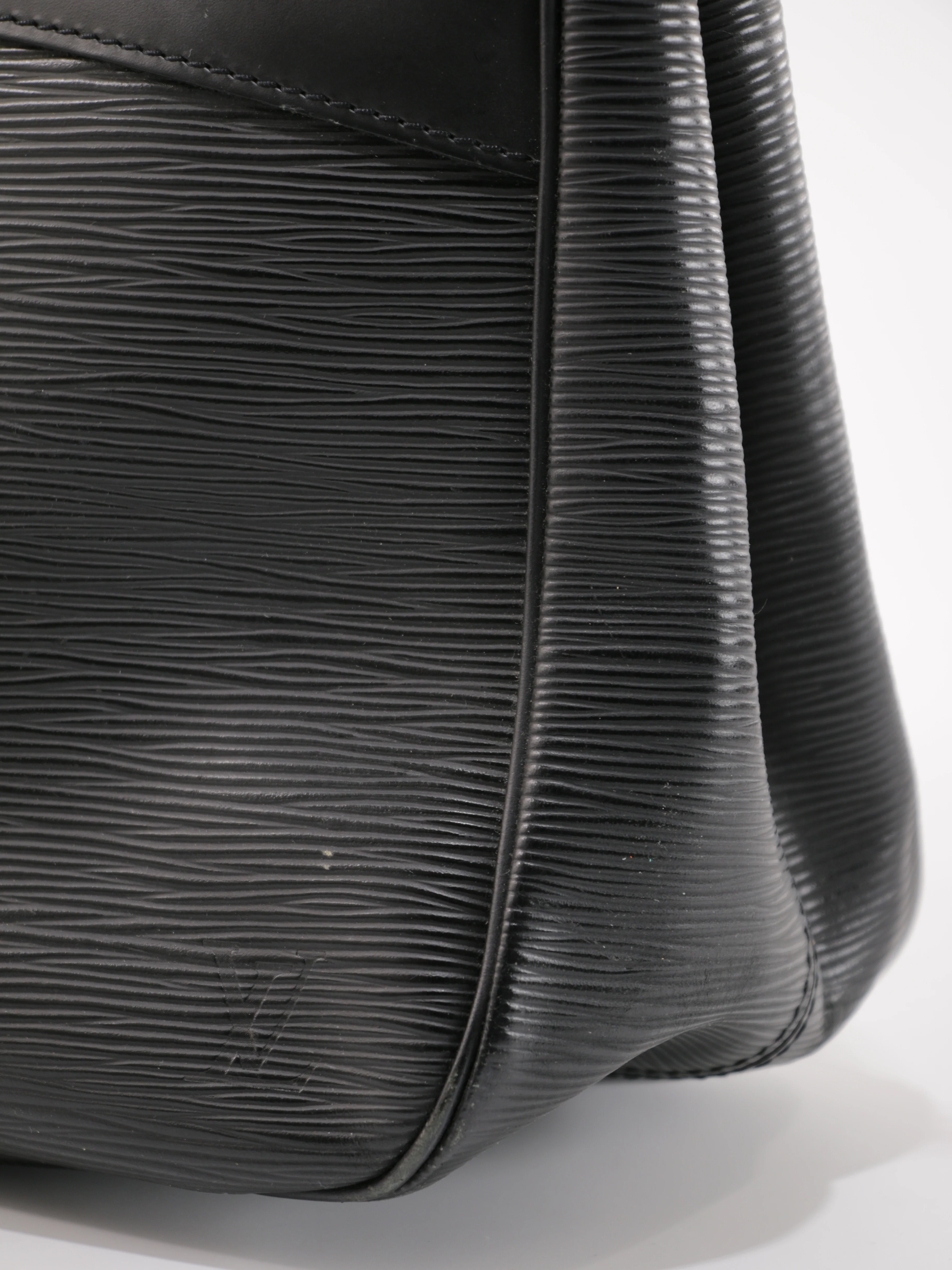 Hand Bag - Image 7