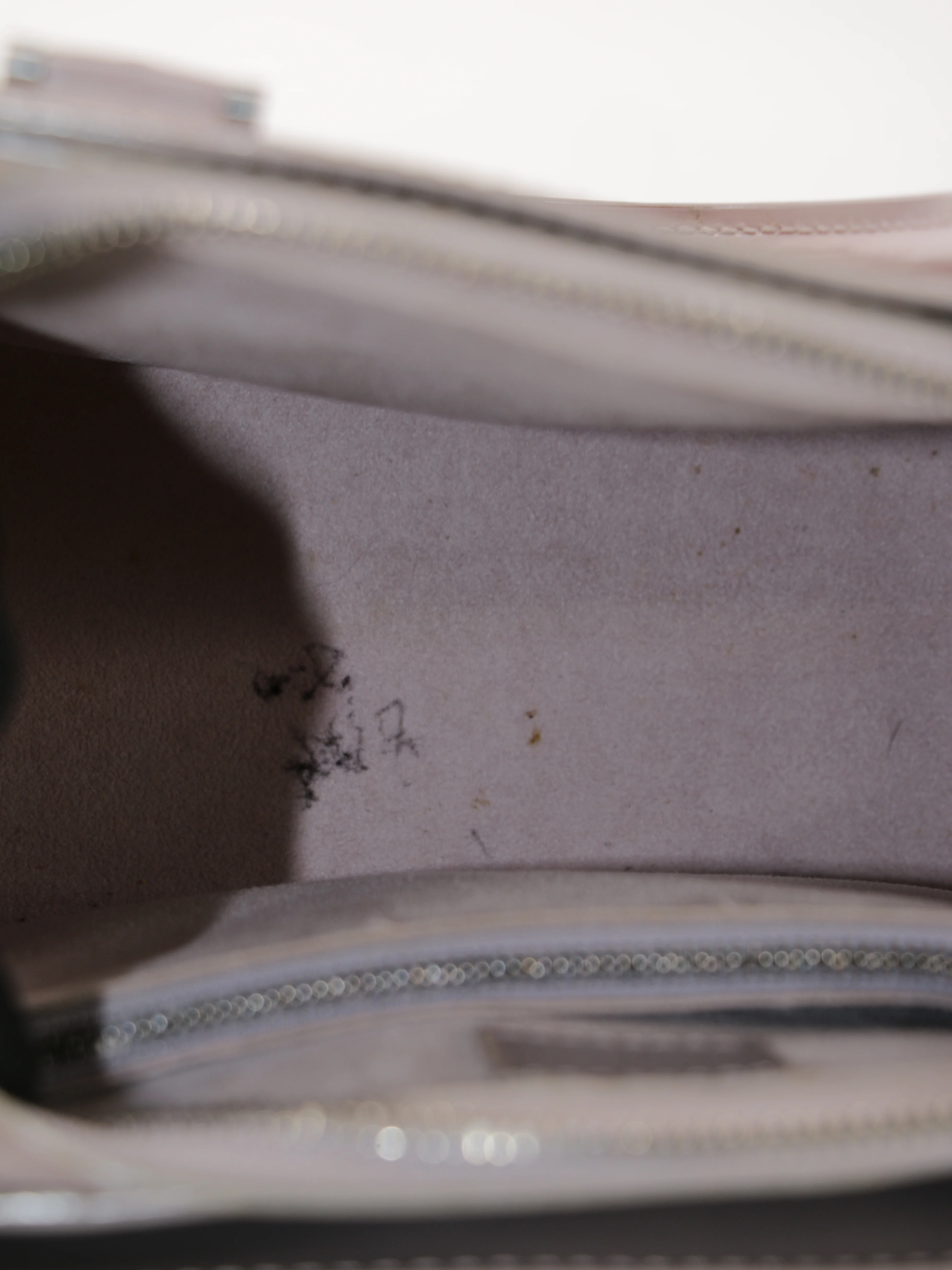 Hand Bag - Image 7