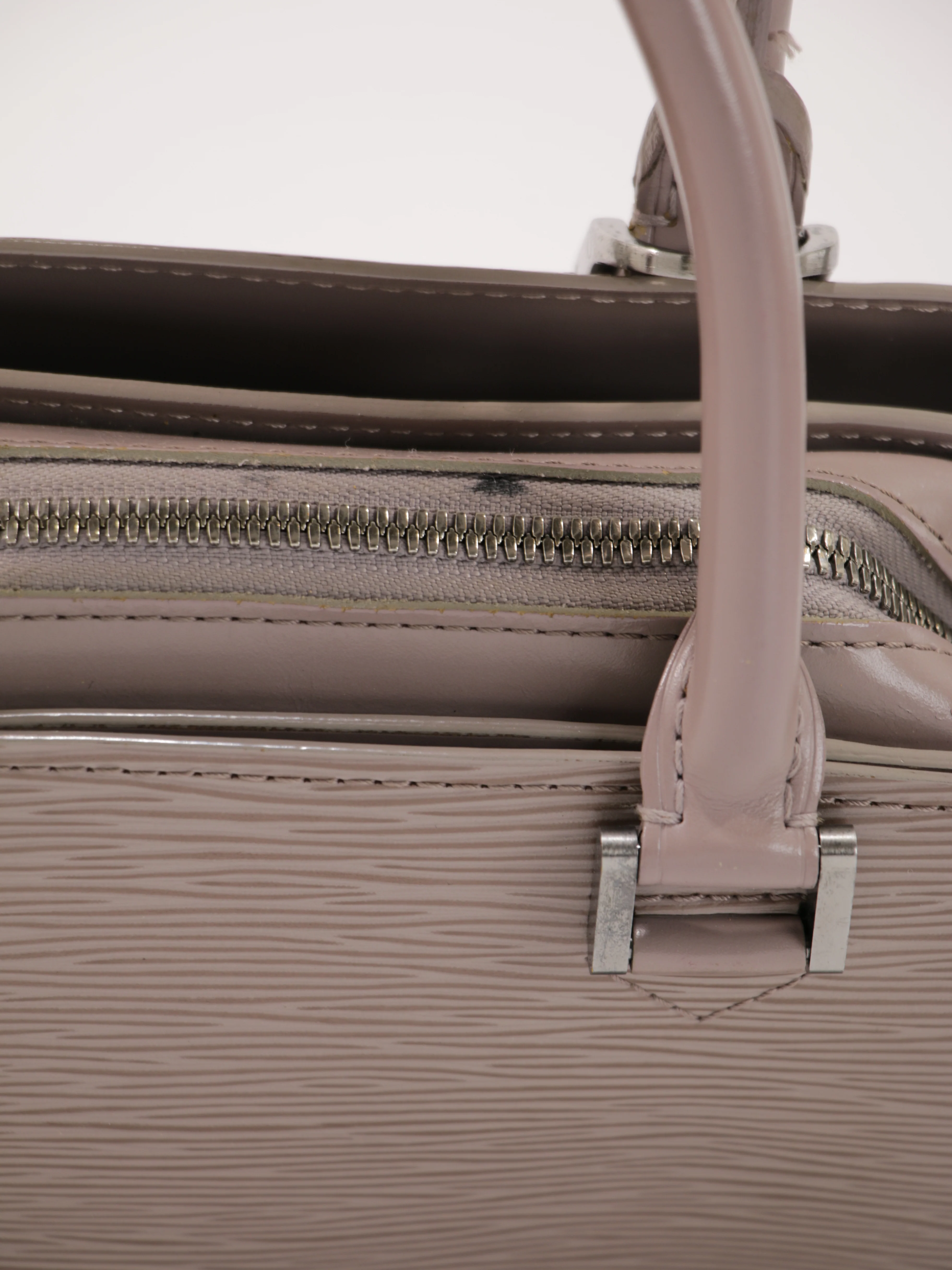 Hand Bag - Image 9