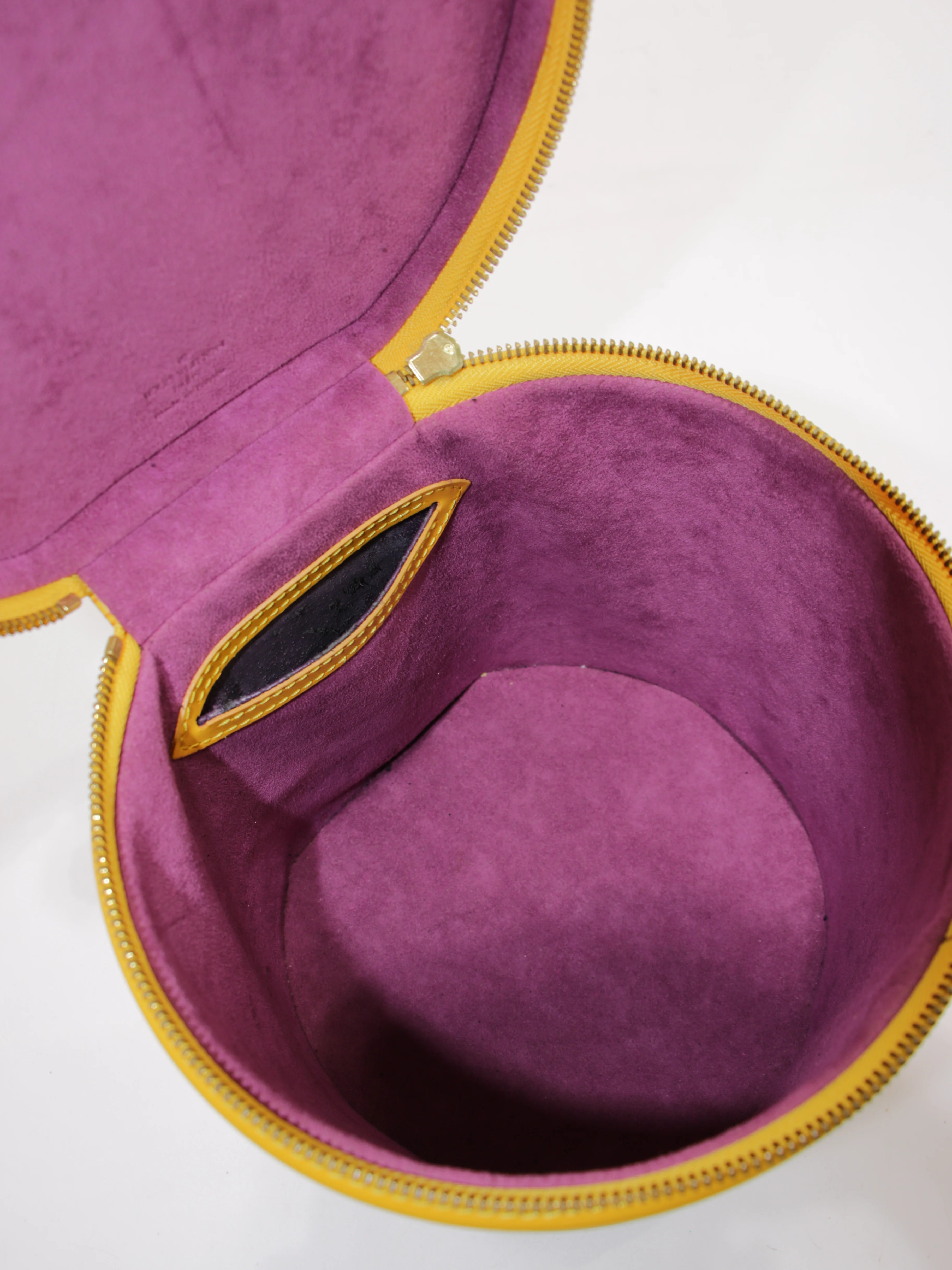 Hand Bag - Image 7