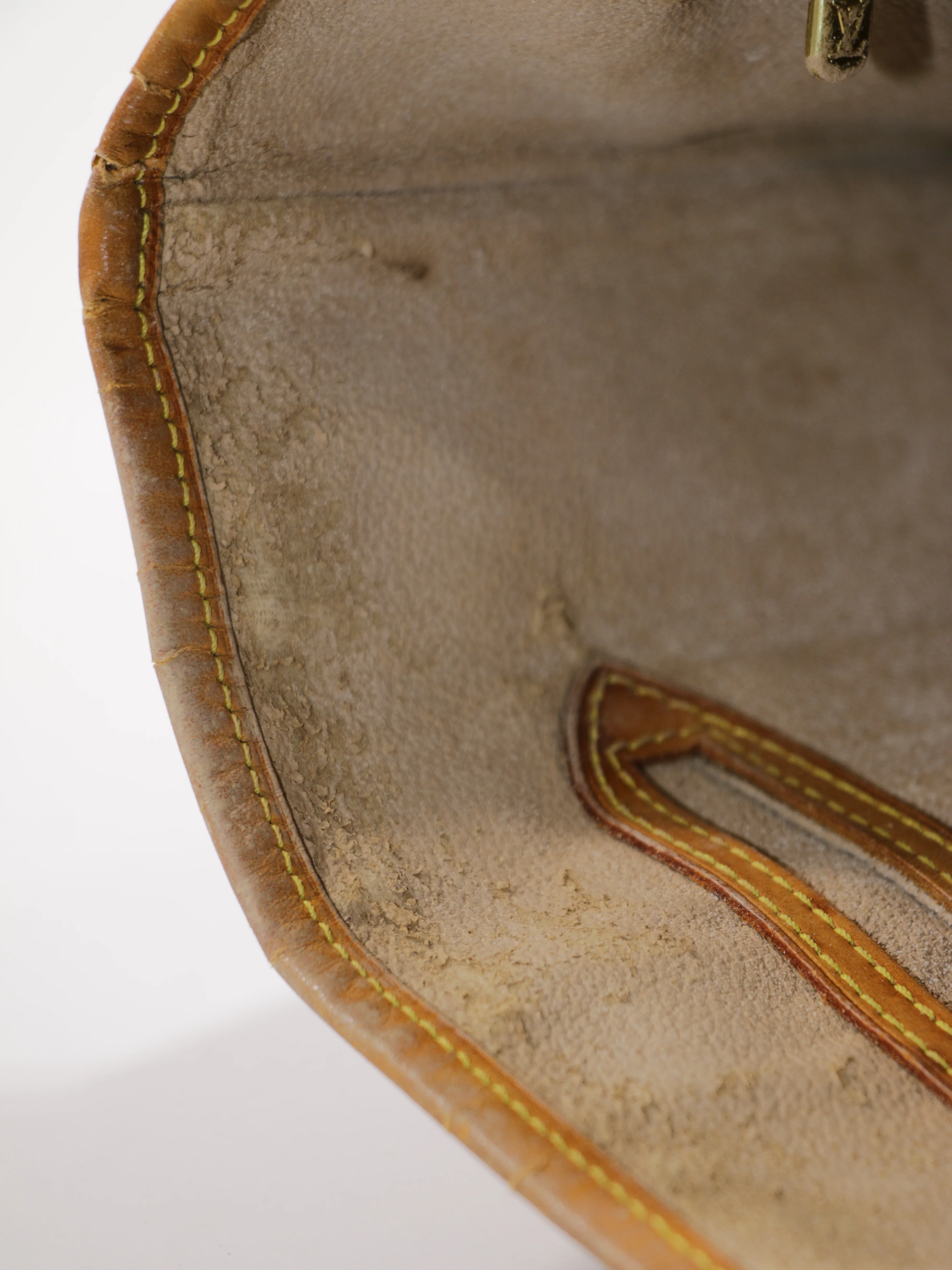 Large Bucket - Image 13