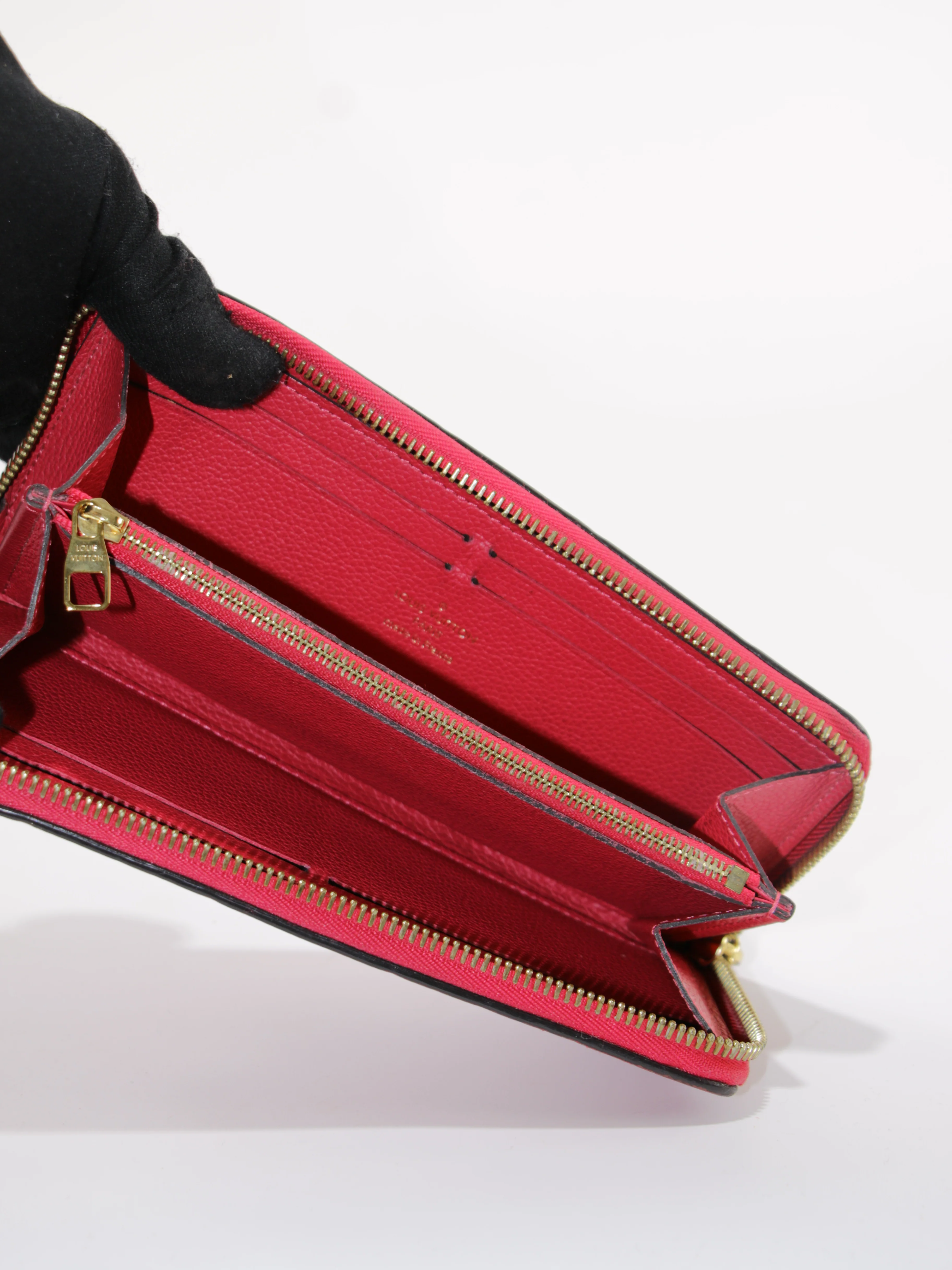 Long Zippy Wallet - Image 7