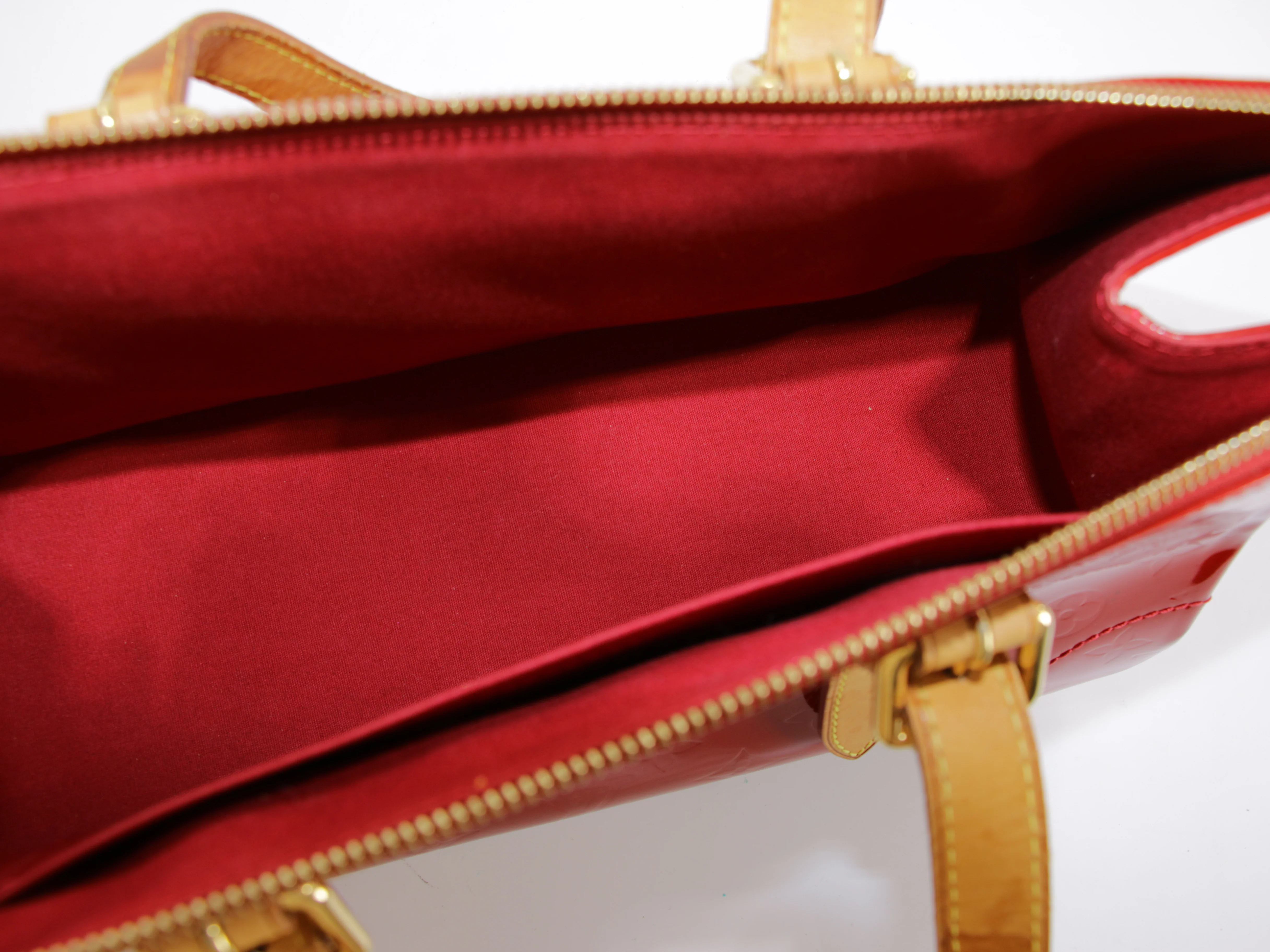 Rosewood - Image 8