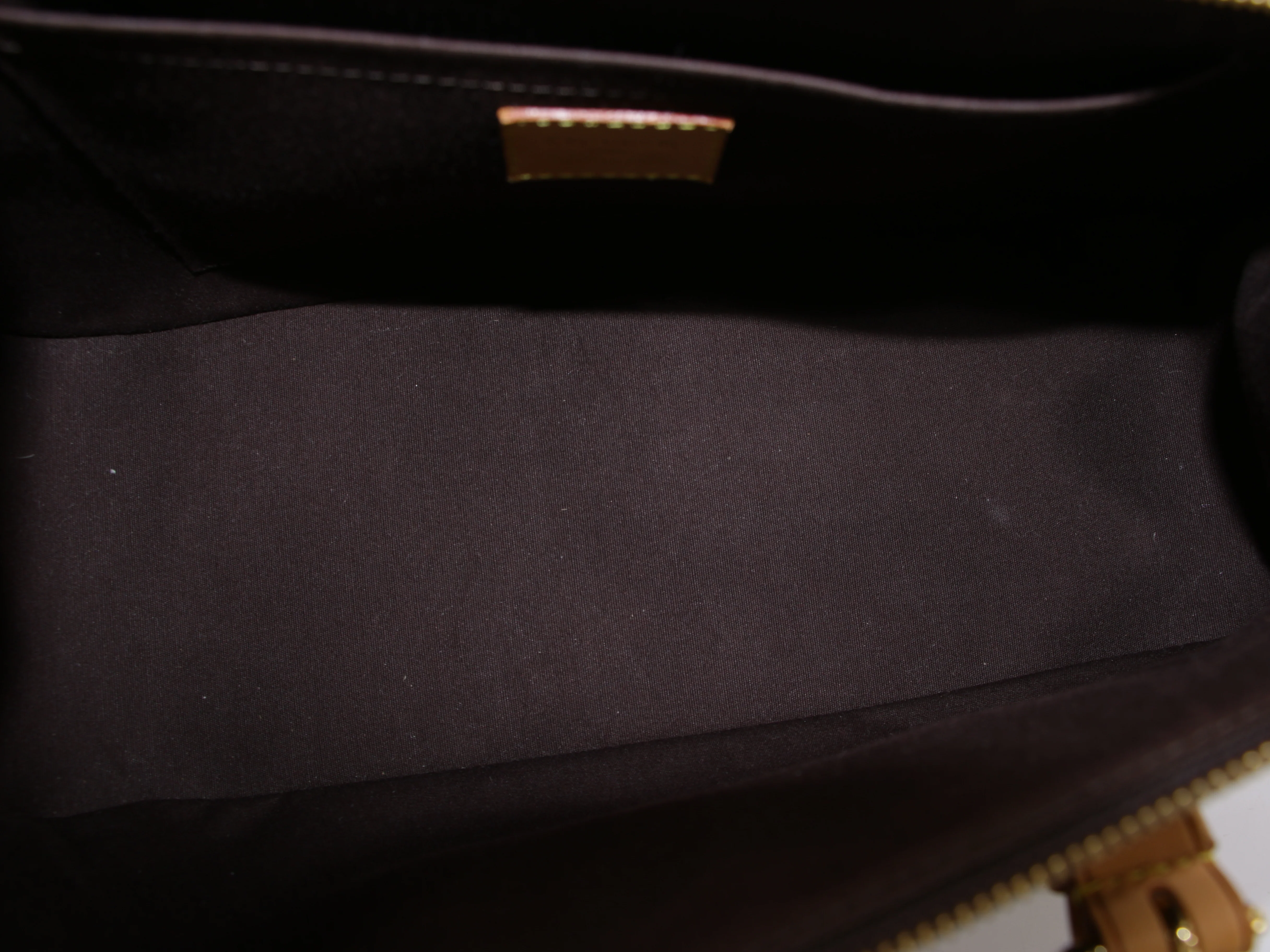 Rosewood - Image 7