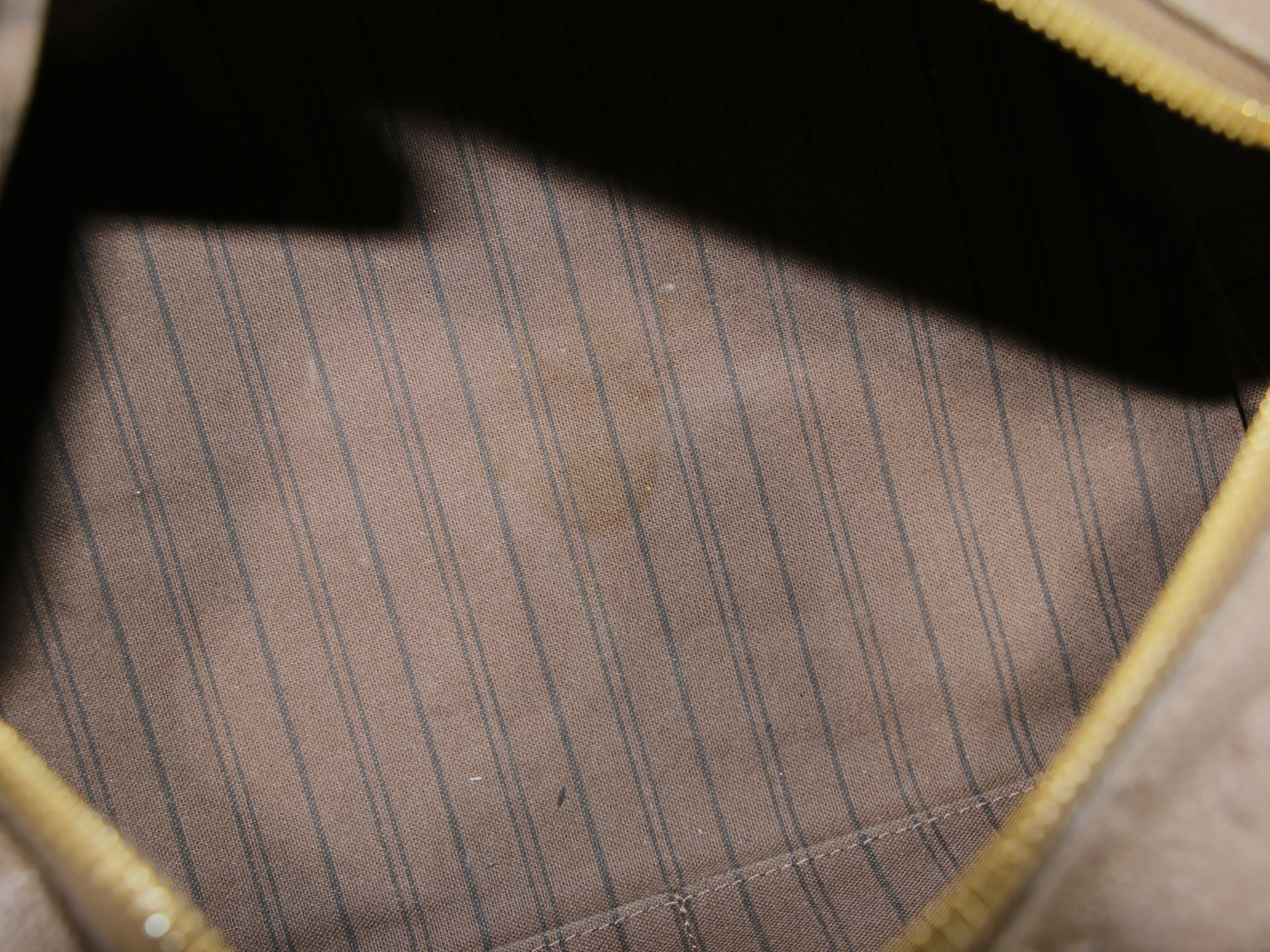 Shoulder Bag - Image 7