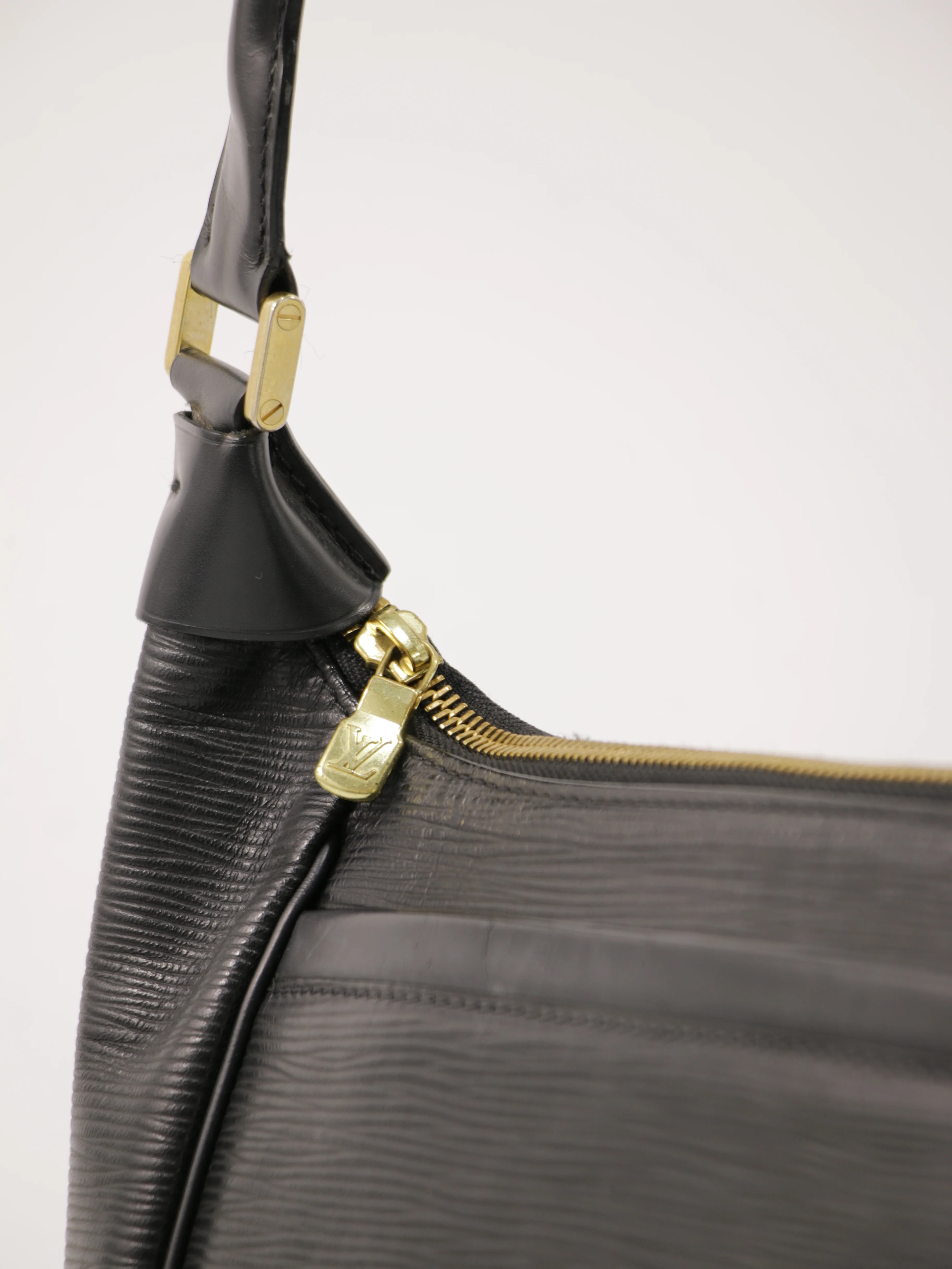 Shoulder Bag - Image 8