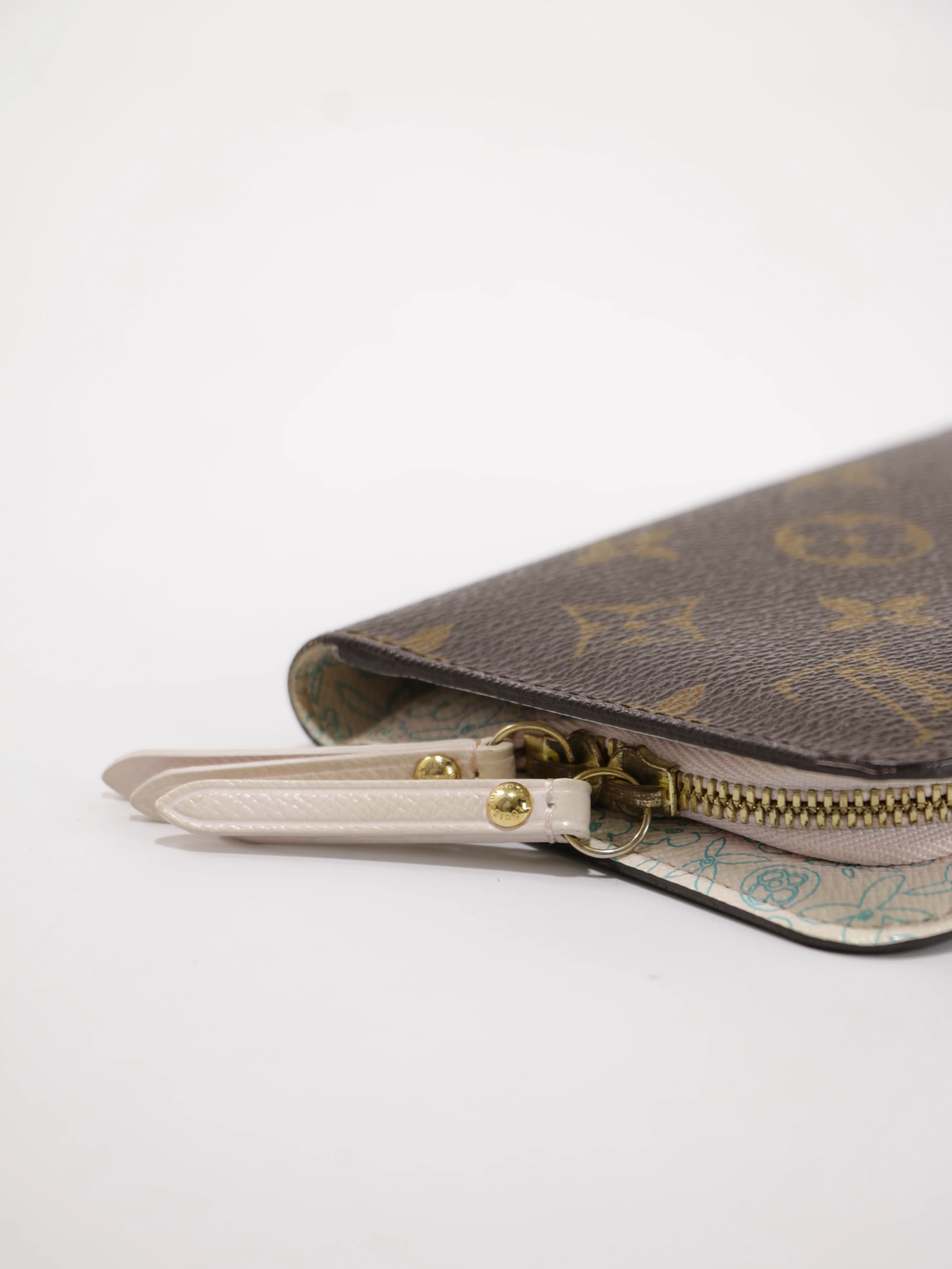 Wallet - Image 5