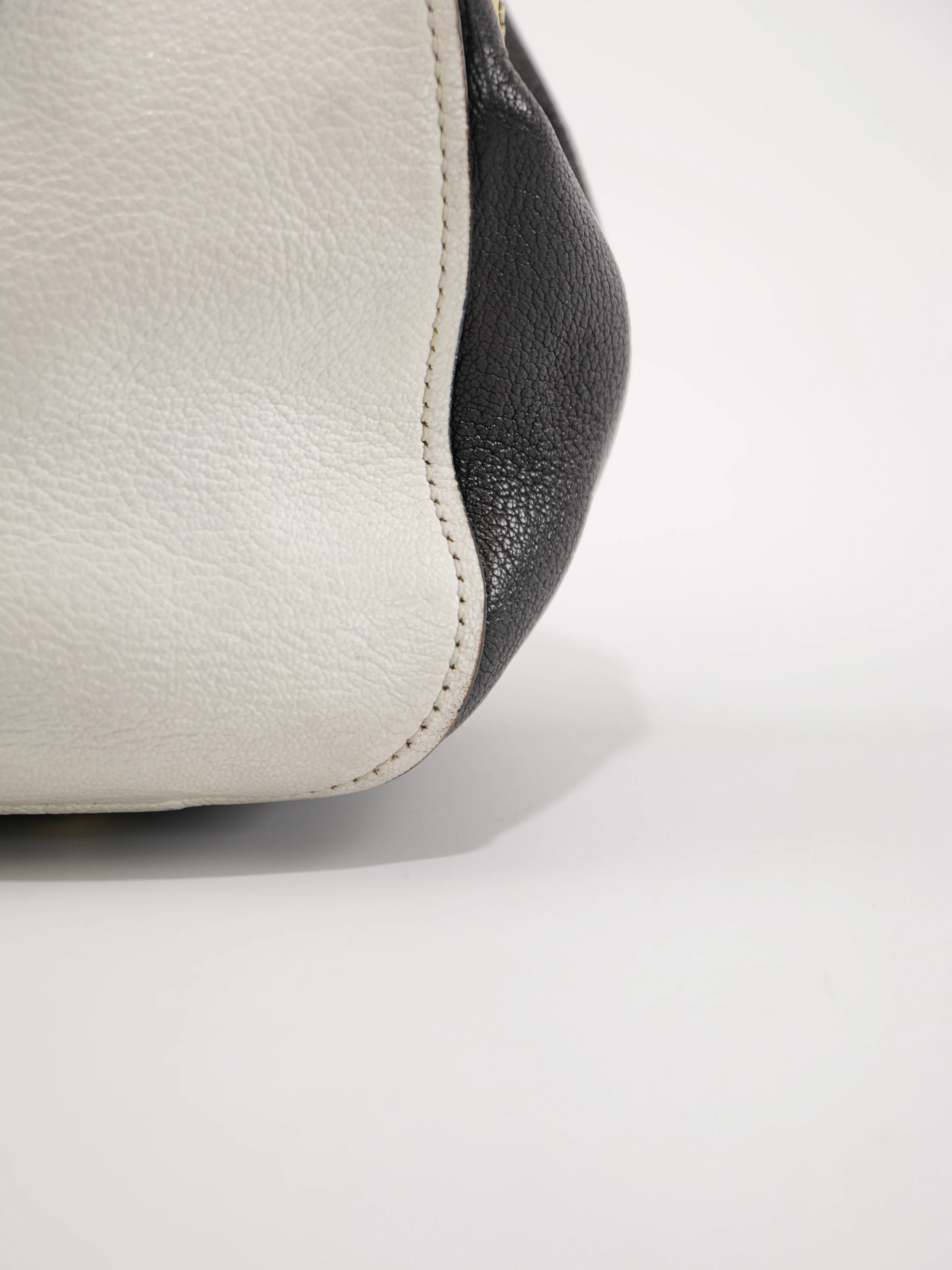 Hand Bag - Image 7