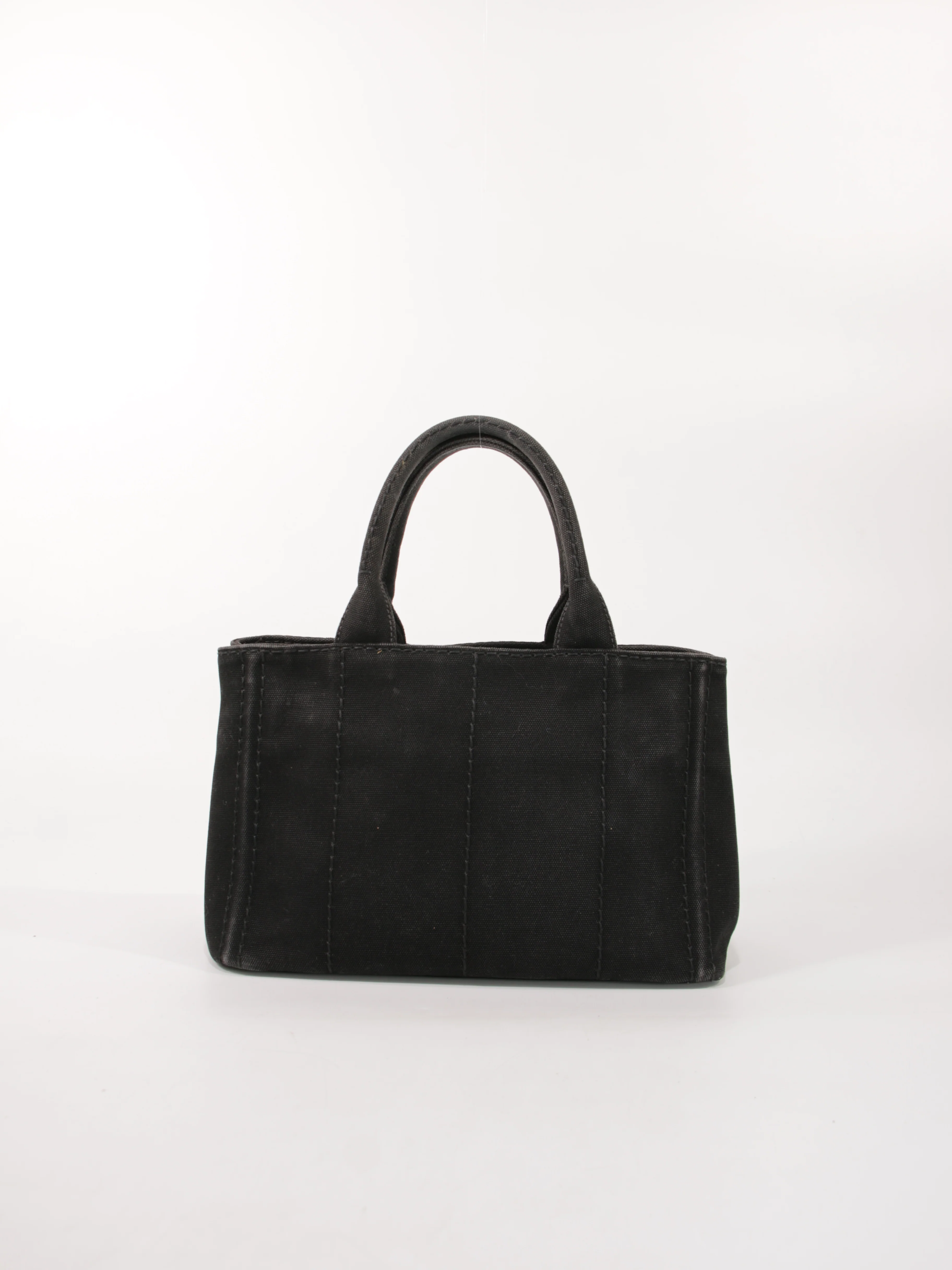 Small Canapa - Image 3