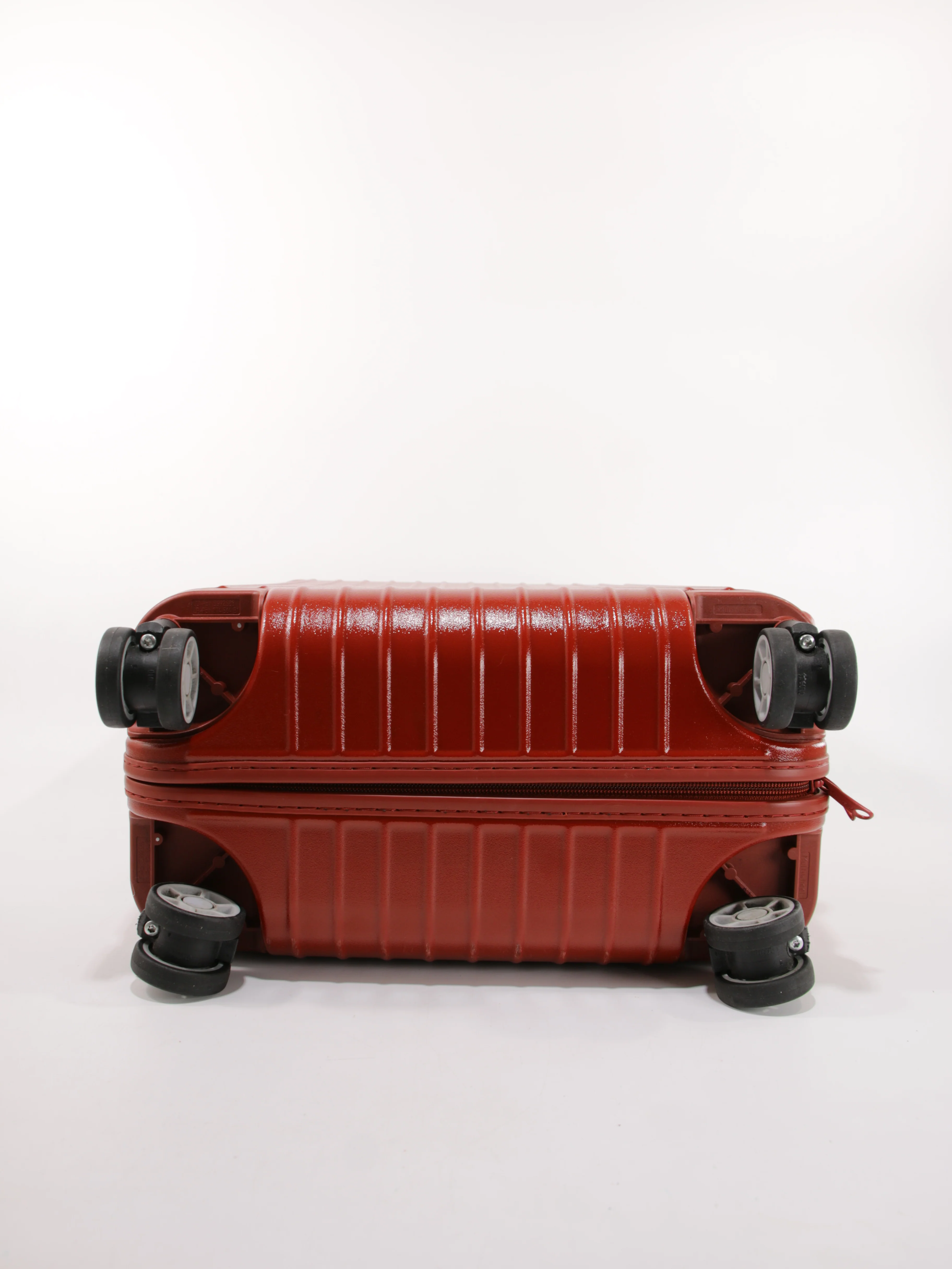Suitcase - Image 11