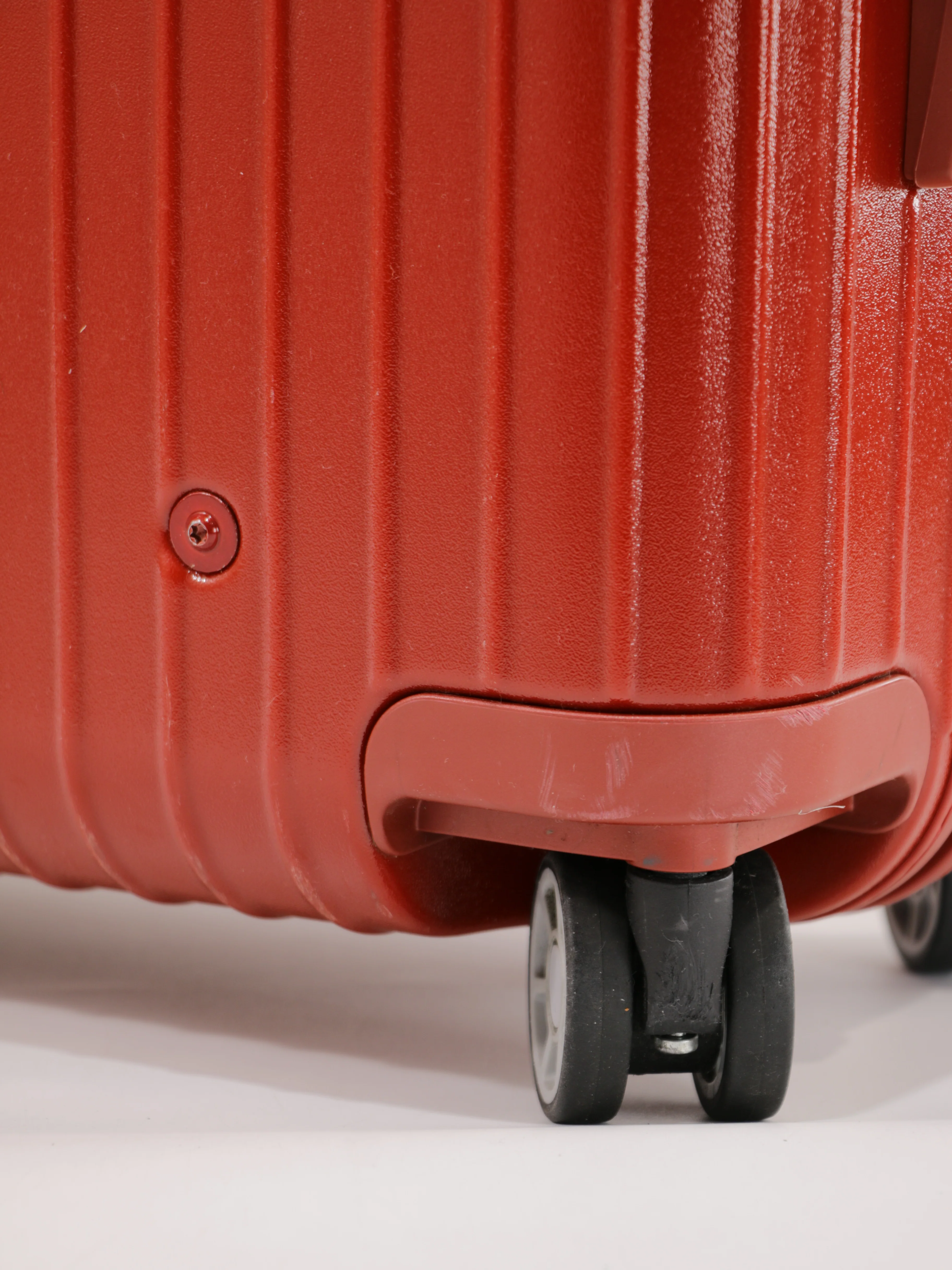 Suitcase - Image 9