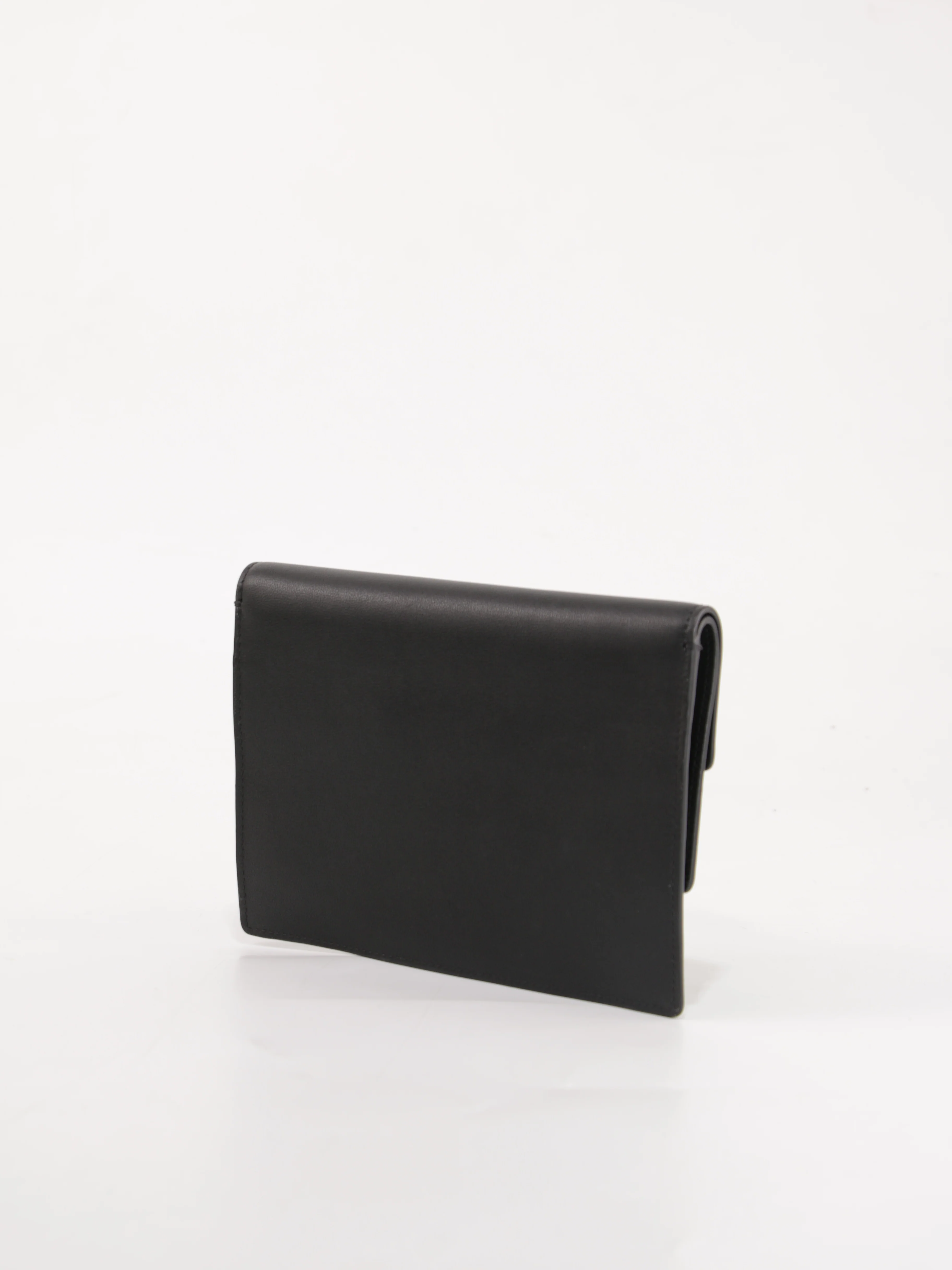 Clutch - Image 4